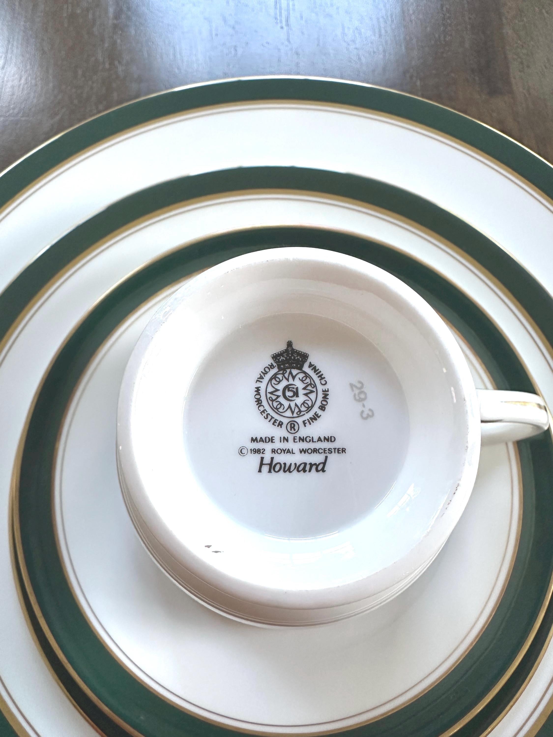 Royal Worcester Howard Green 5 Piece Place Settings