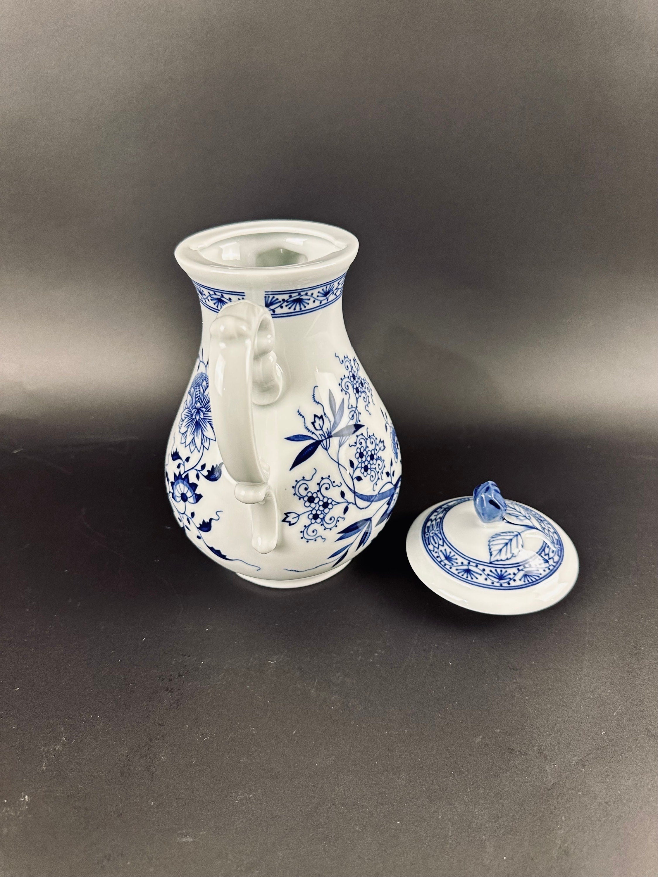 Hutschenreuther Blue Onion Coffee Pot