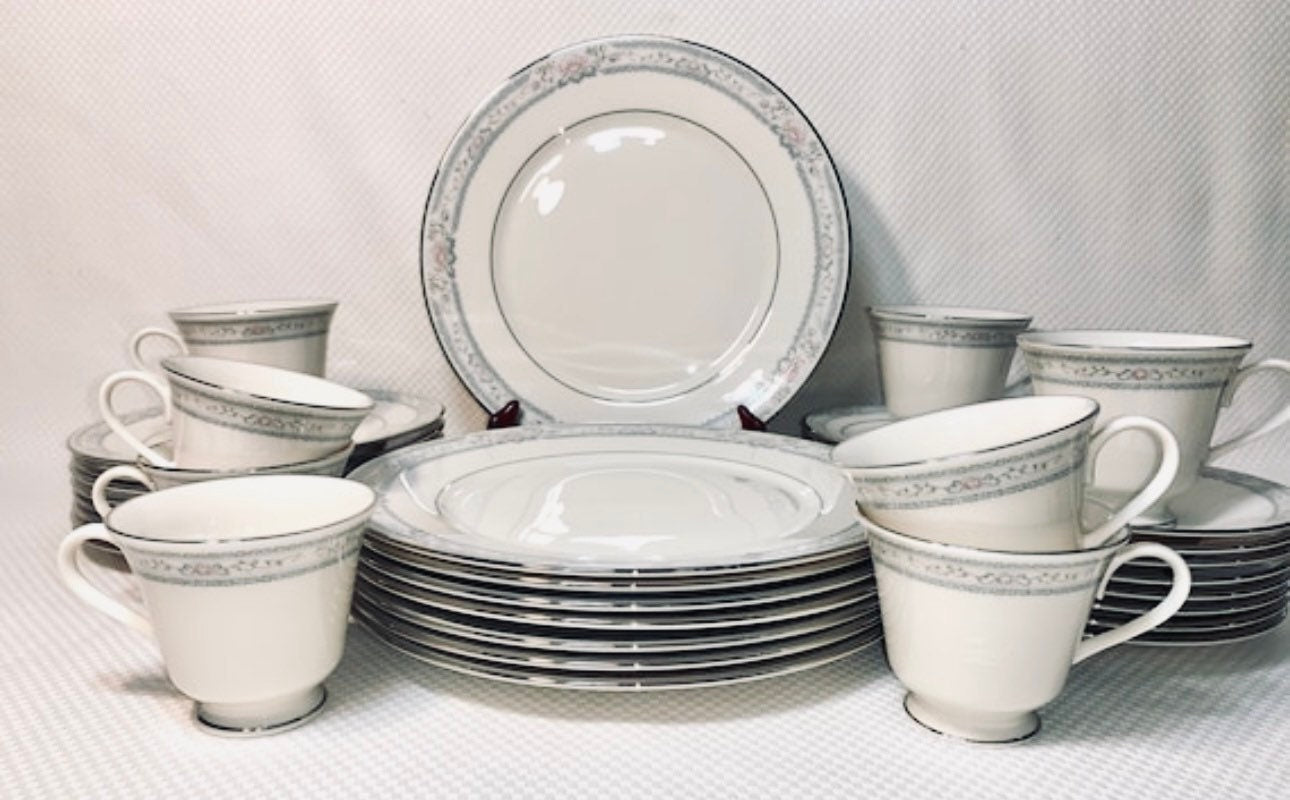 Lenox Charleston China Set for 8