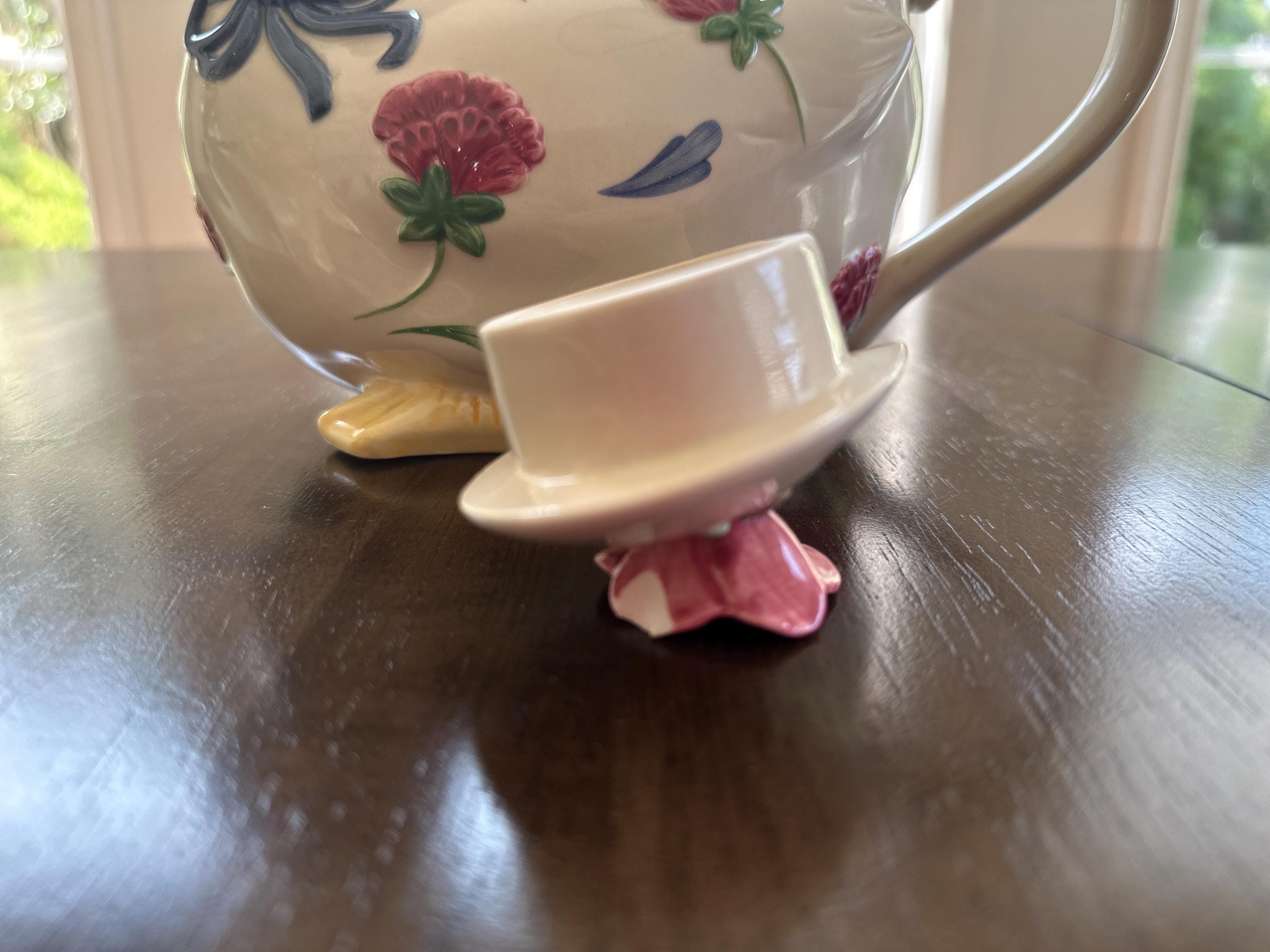 Lenox Poppies on Blue Duck Teapot and 2 Teacups
