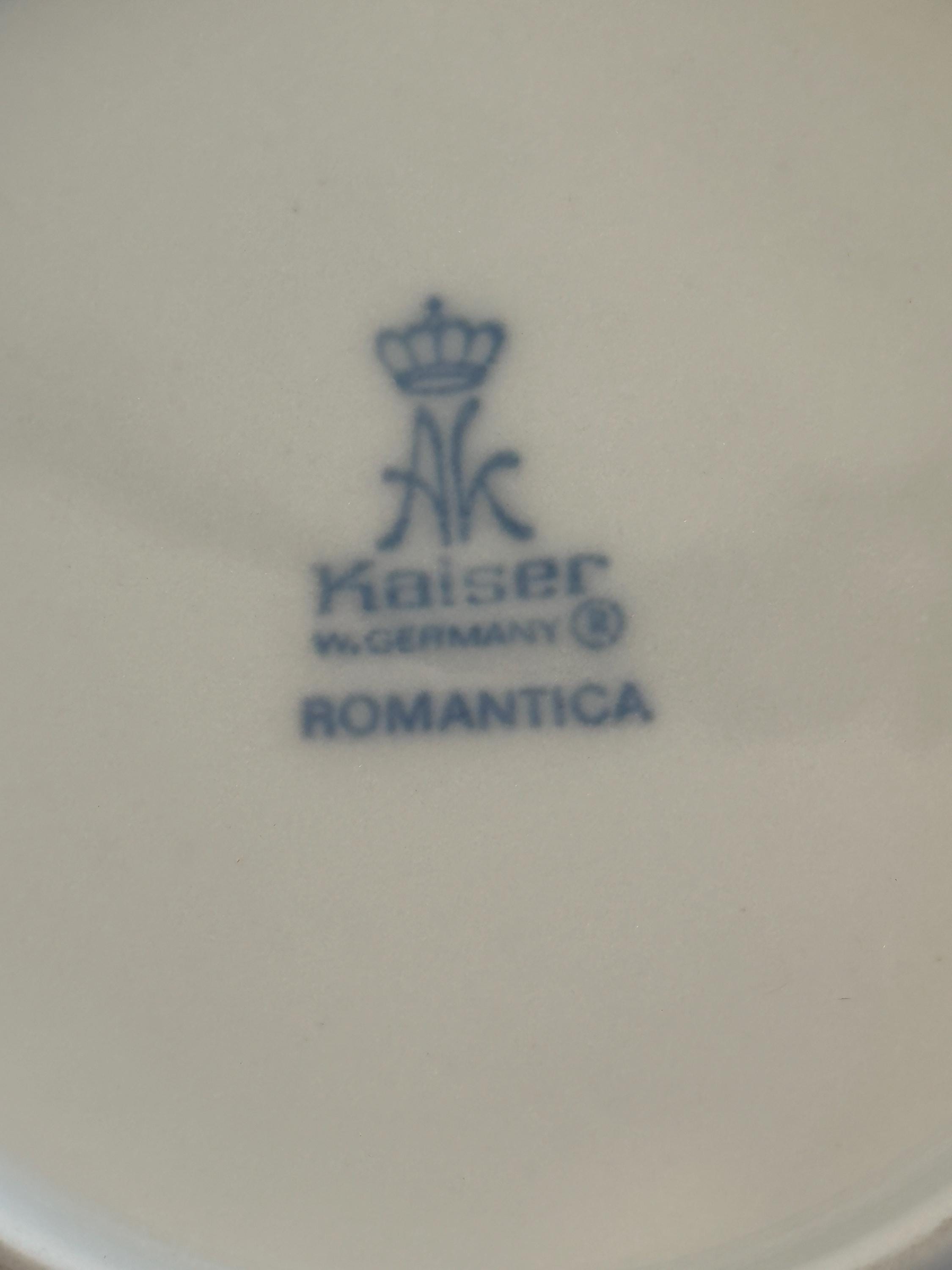 8 Kaiser Romantica Soup Bowls