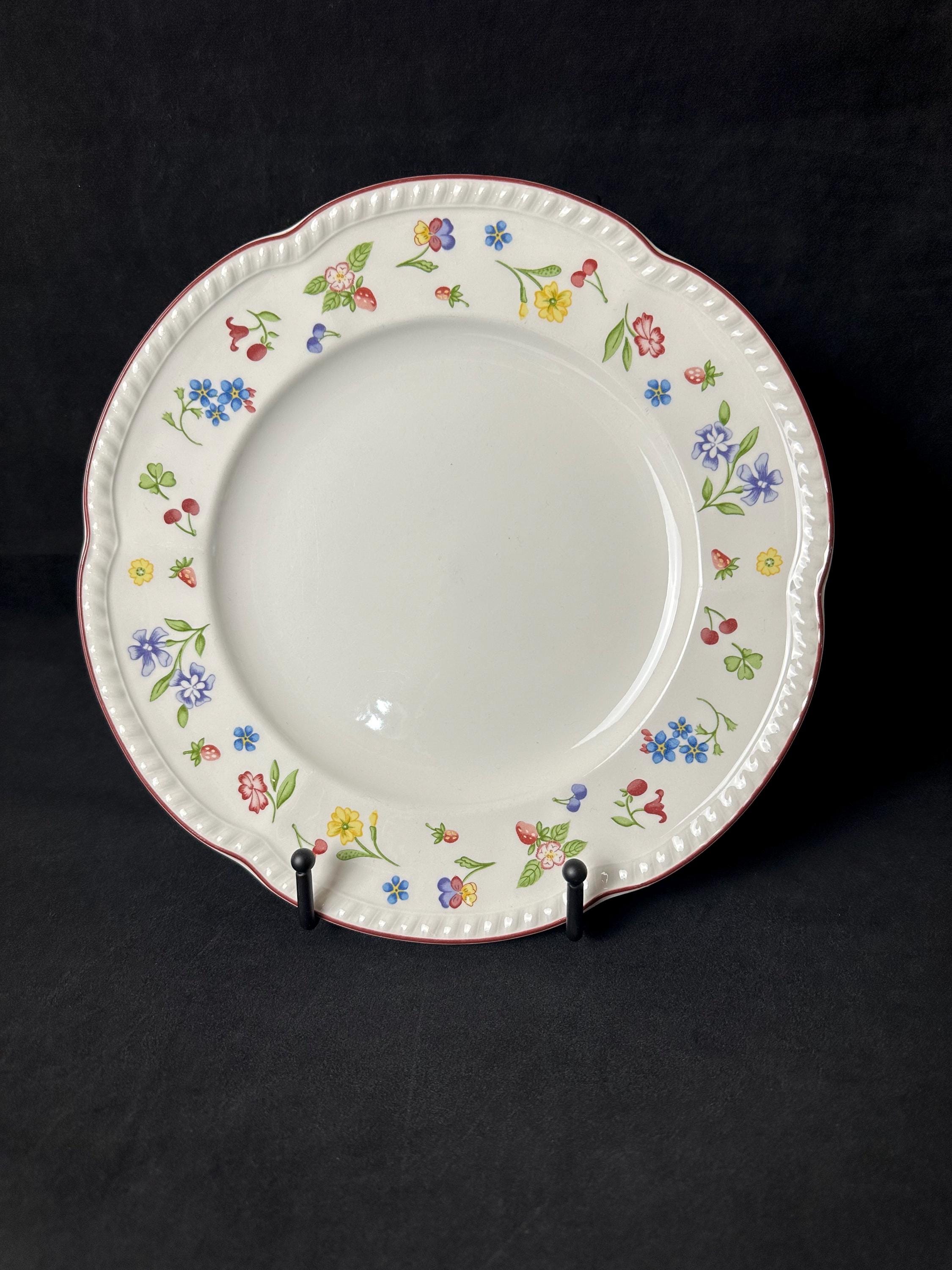 5 Johnson Brothers Fleurette Dinner Plates