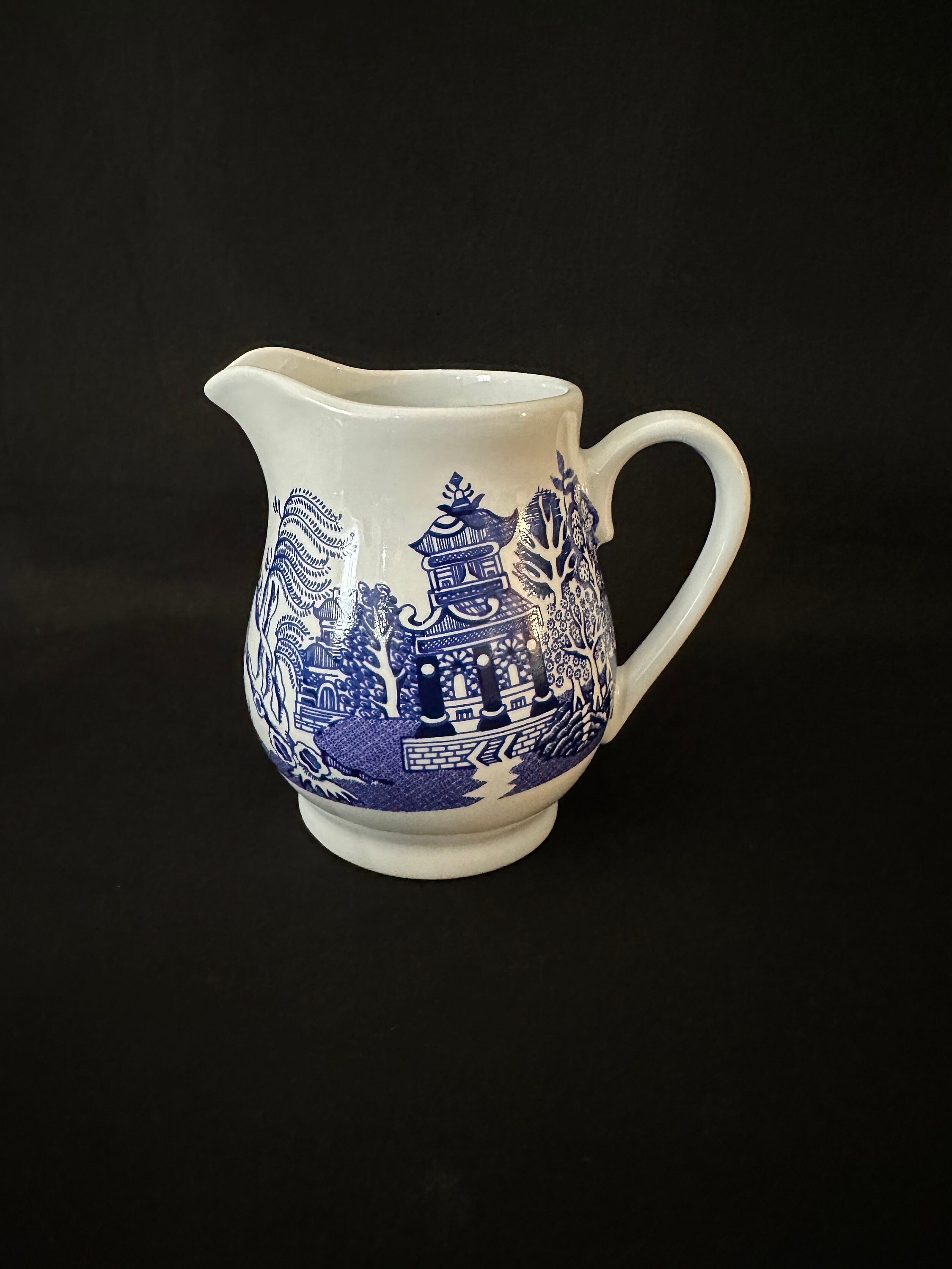 Cuthbertson Blue Willow Creamer & Sugar