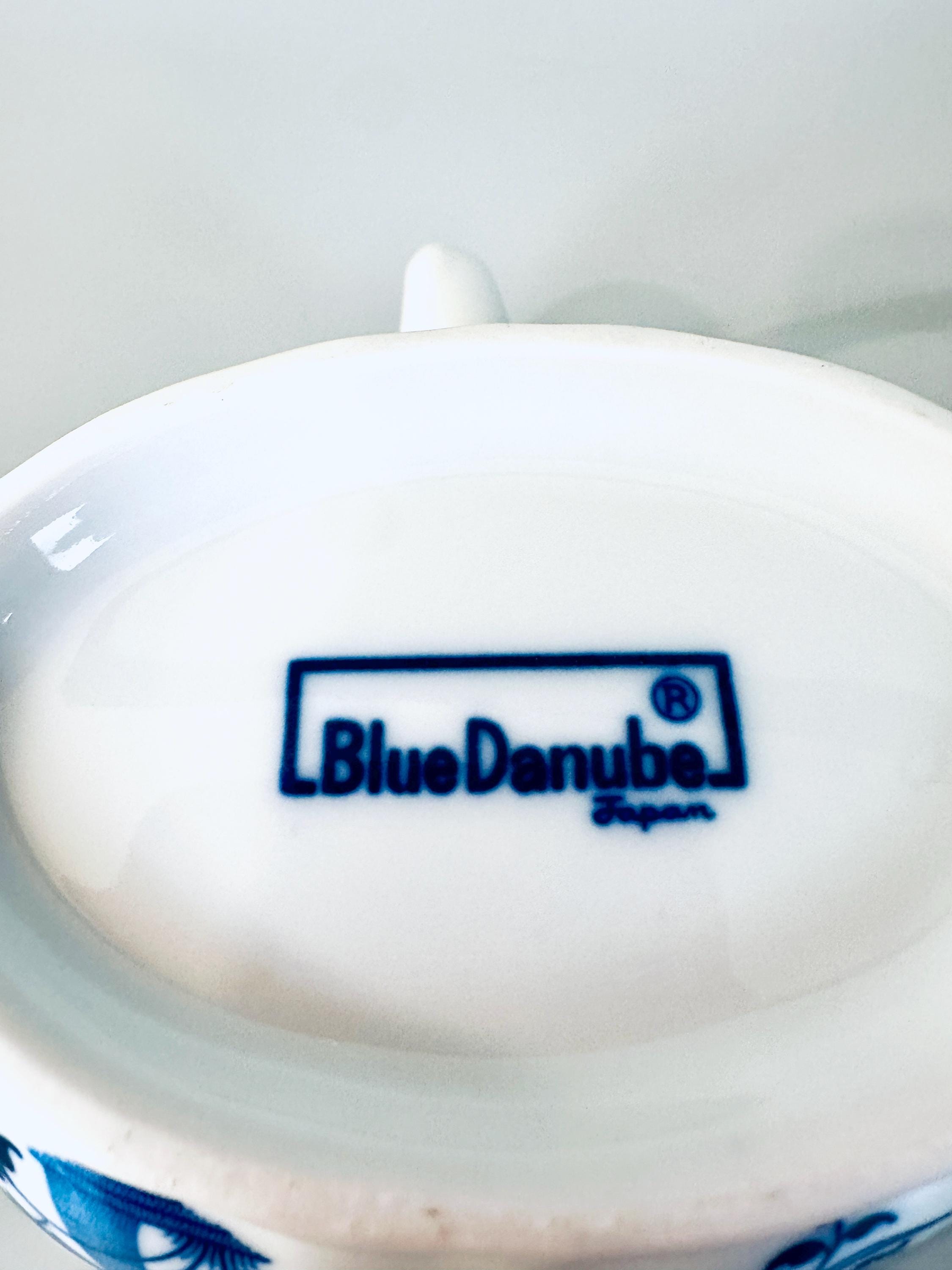 Blue Danube Gravy Divider Newer Mark