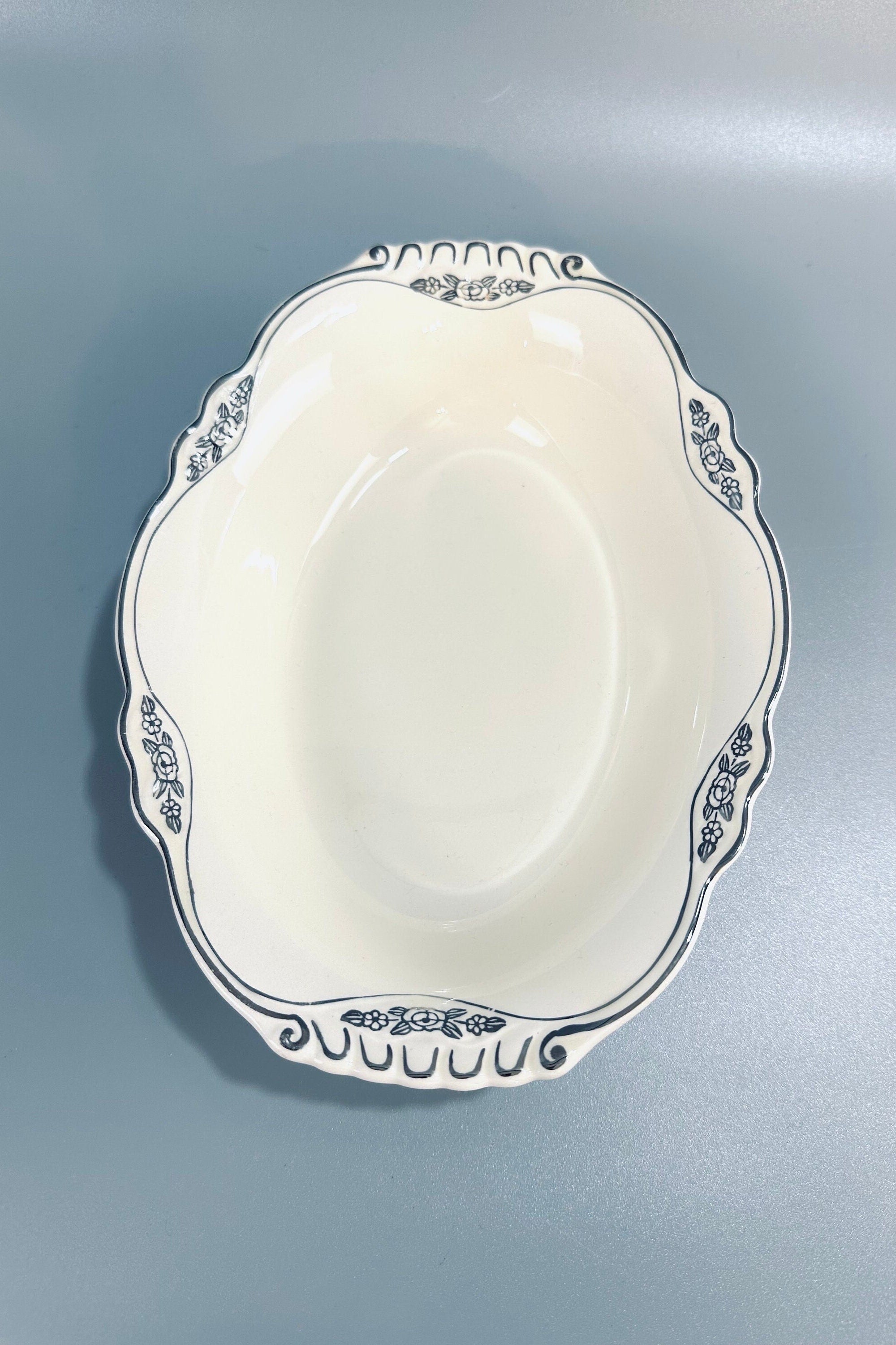 Homer Laughlin Silver Rose Patrician Serving Bowl