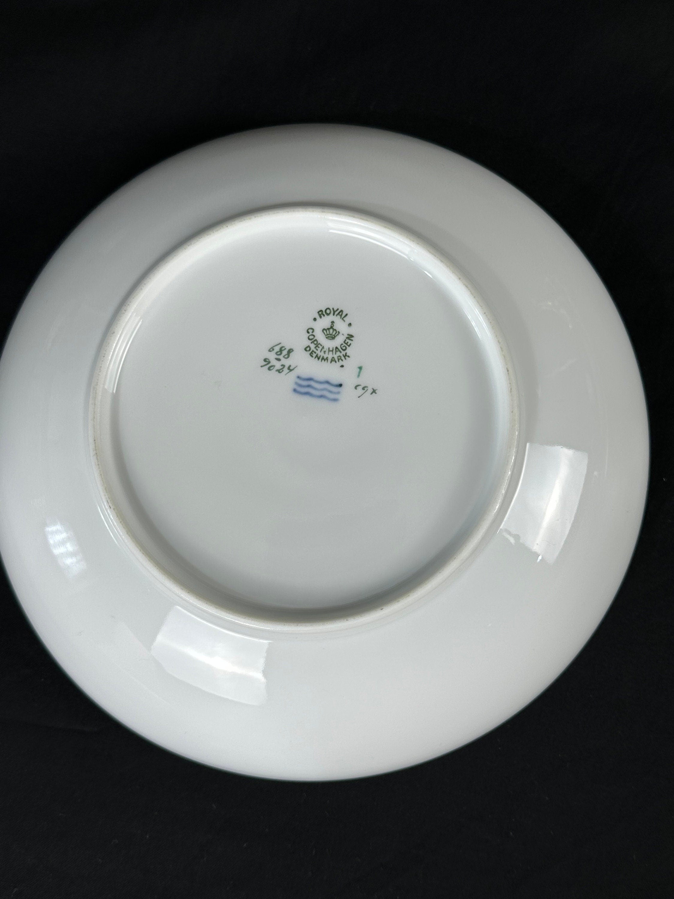 Set of 2 Royal Copenhagen Brown Rose Round Serving Bowls