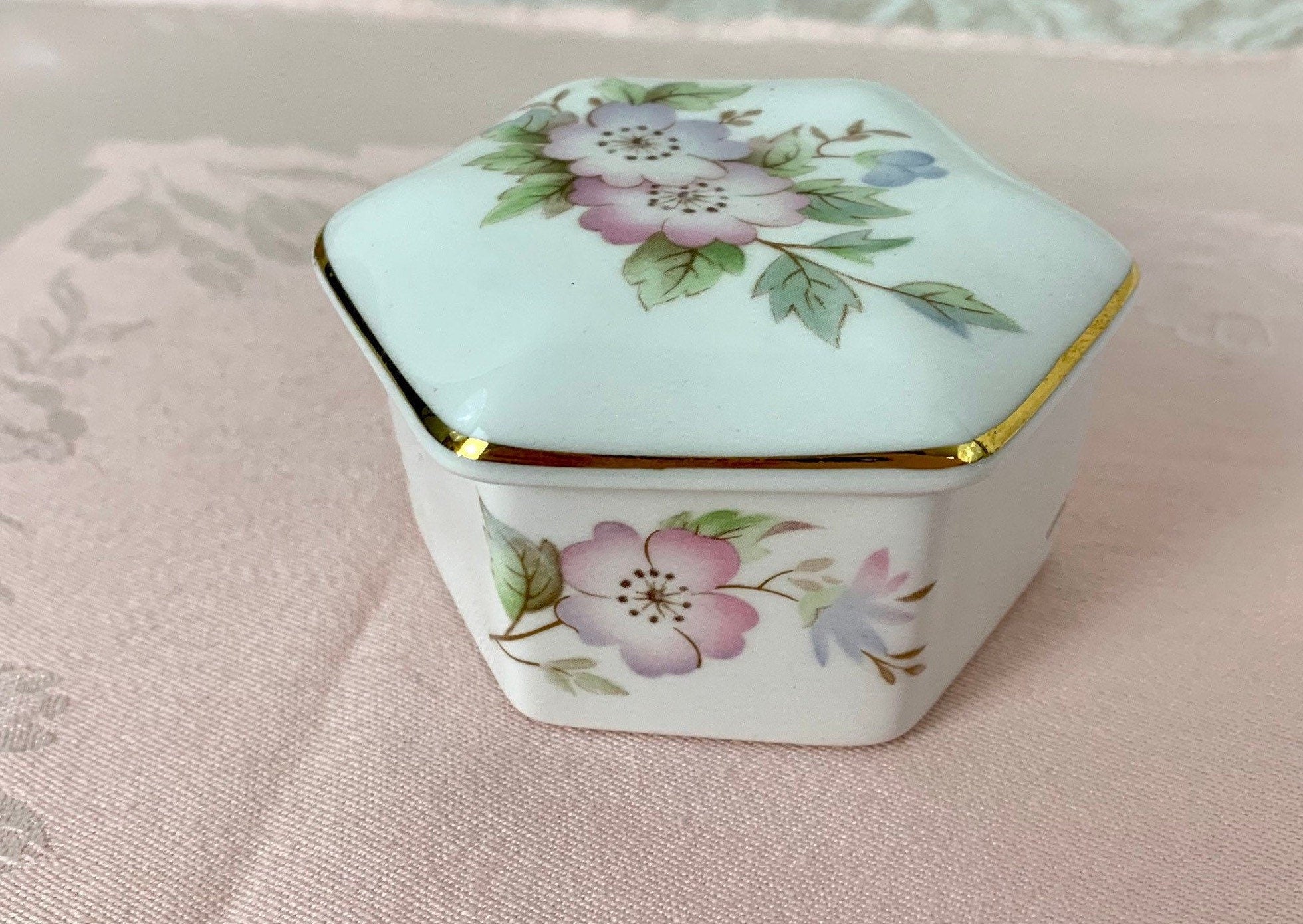 Hammersley Trinket Box Like New