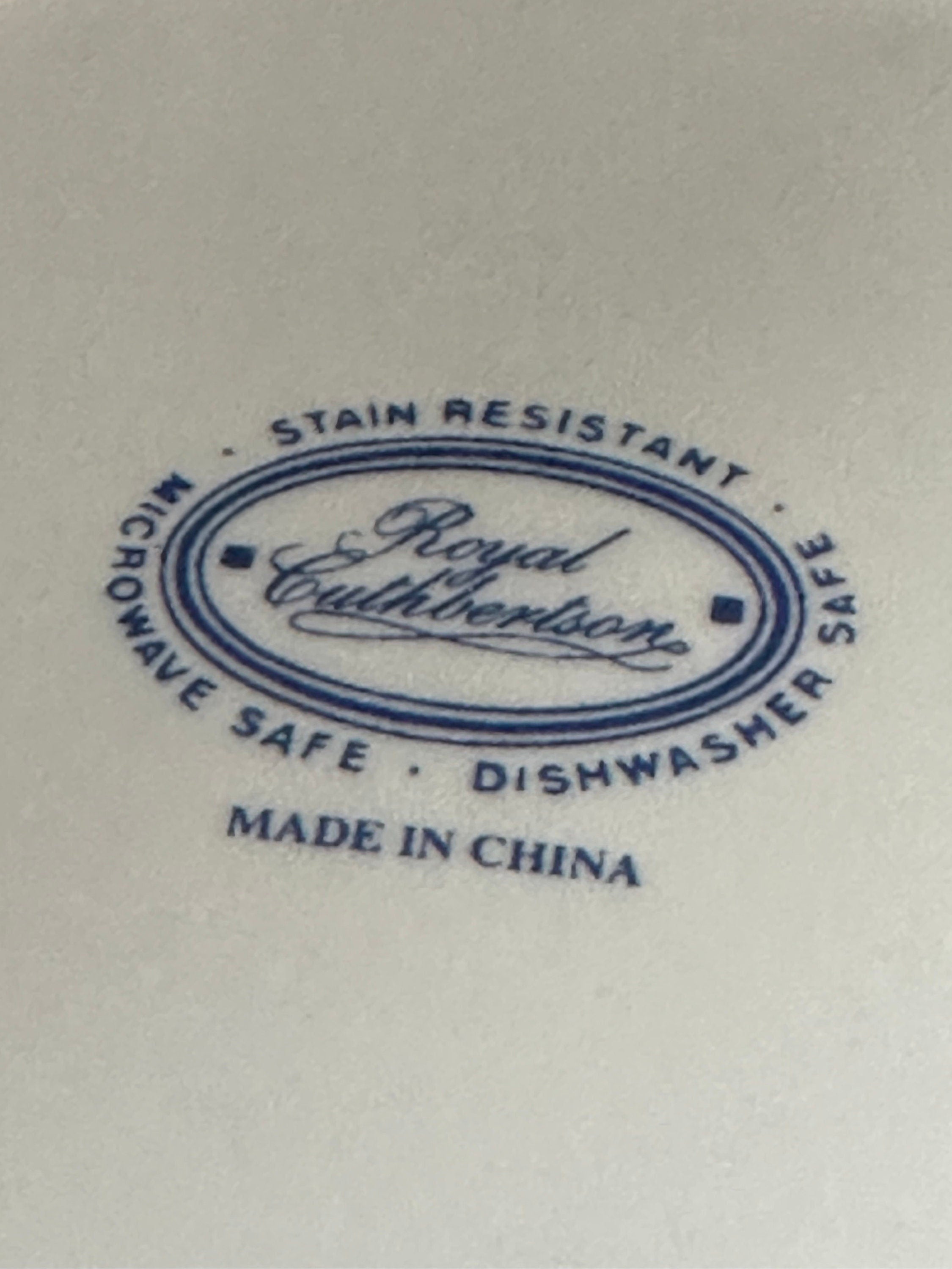 Royal Cuthbertson Blue Willow Covered Casserole