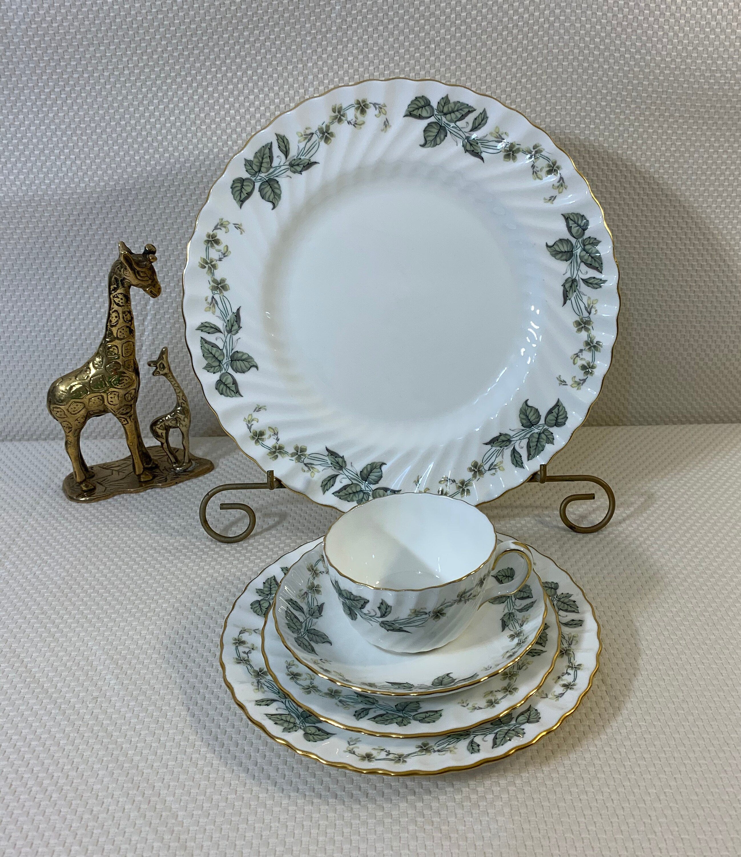 Minton Greenwich 5 piece Place Setting