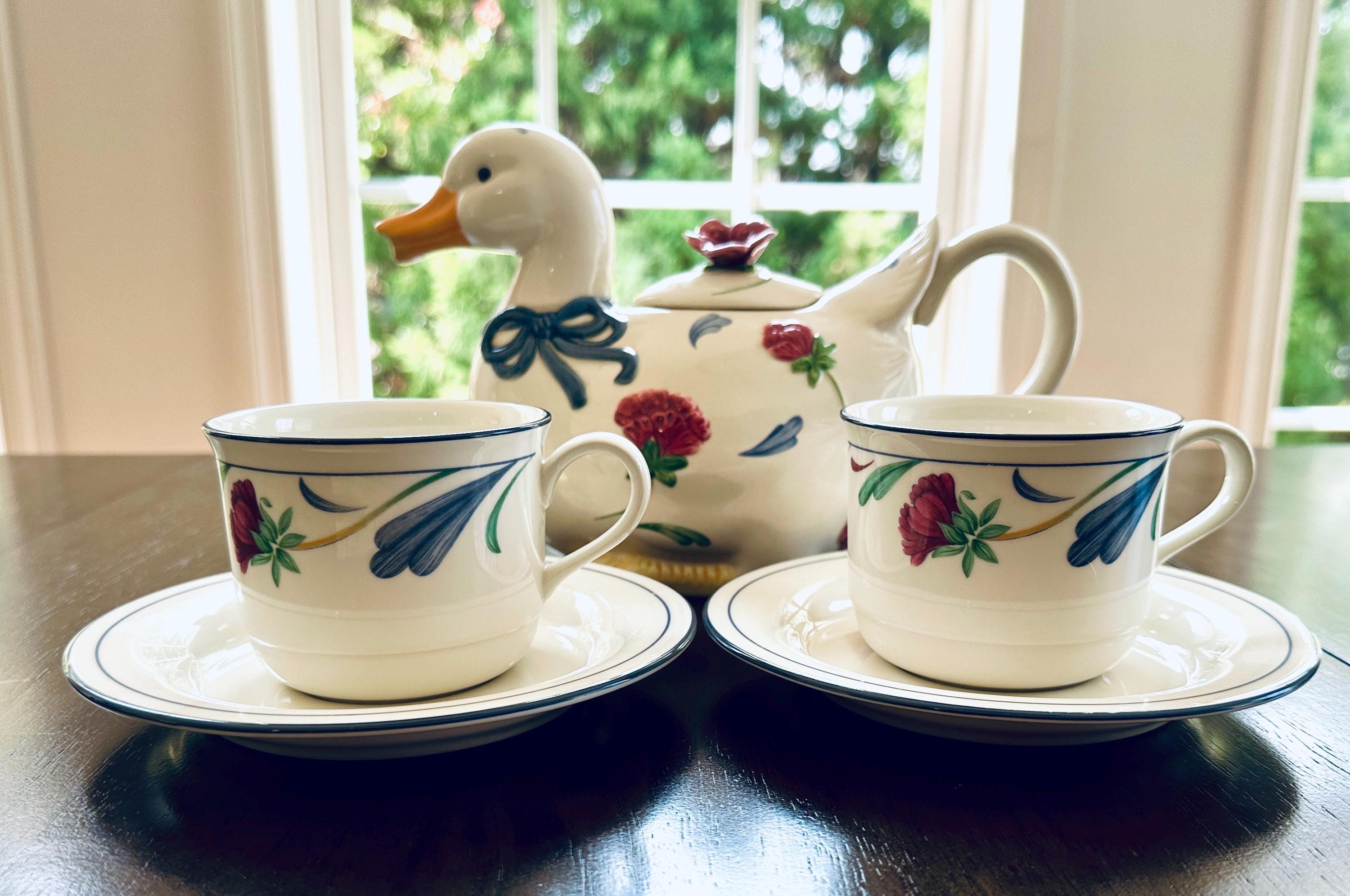 Lenox Poppies on Blue Duck Teapot and 2 Teacups