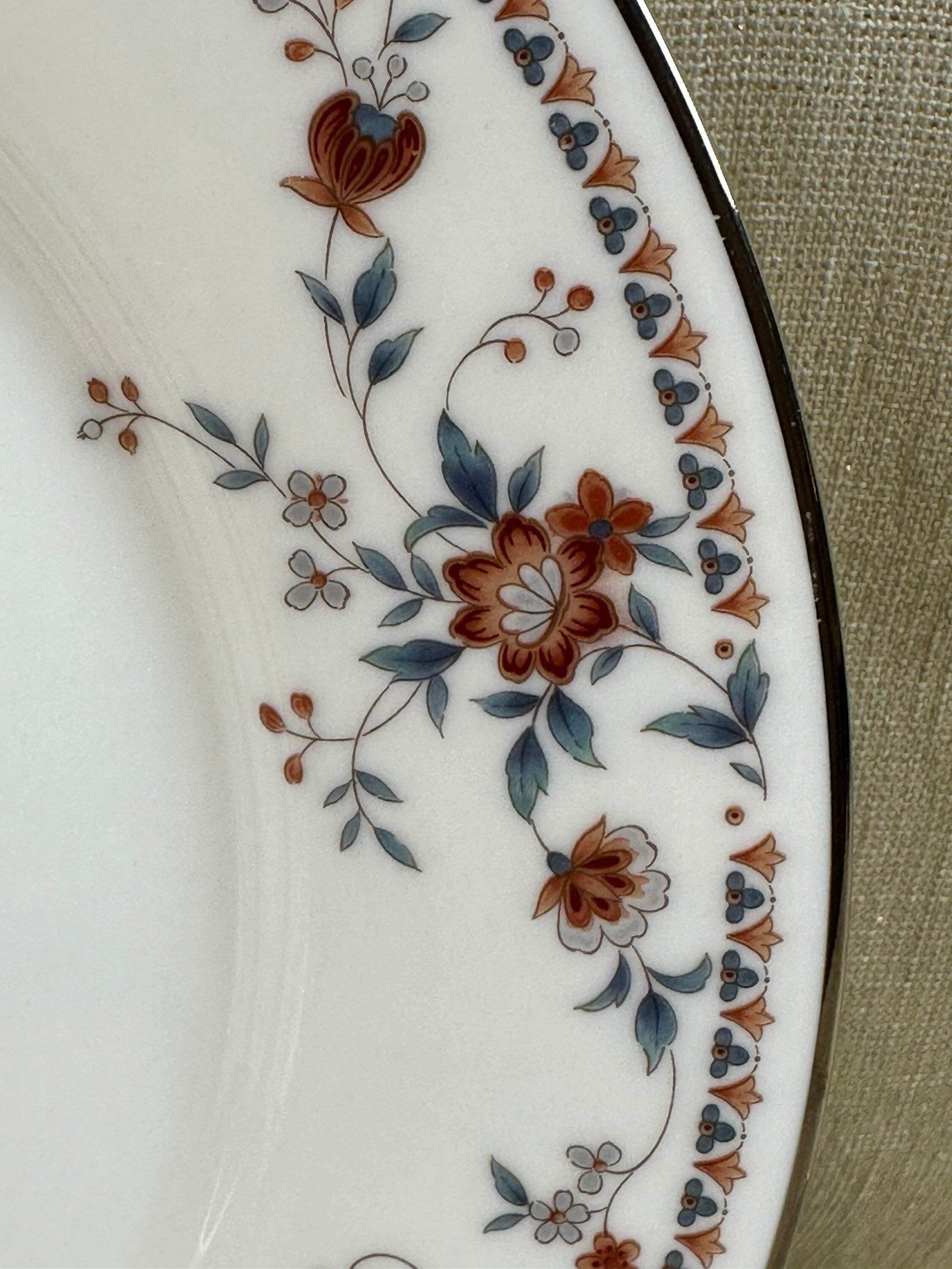 Noritake Adagio 5 Piece Placesetting