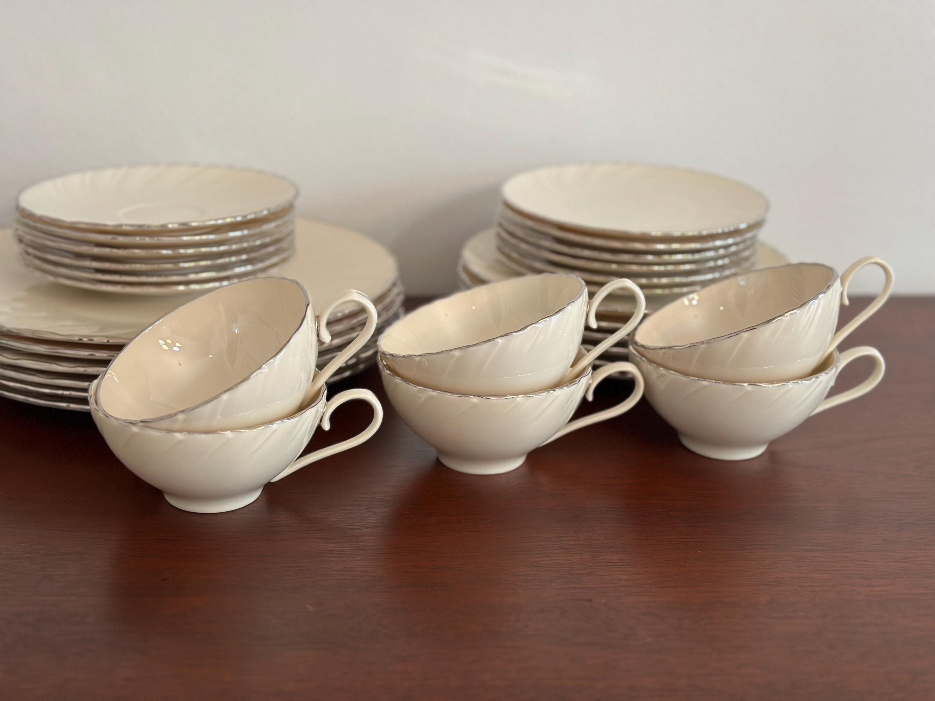 6 Place Settings of Lenox Weatherly China
