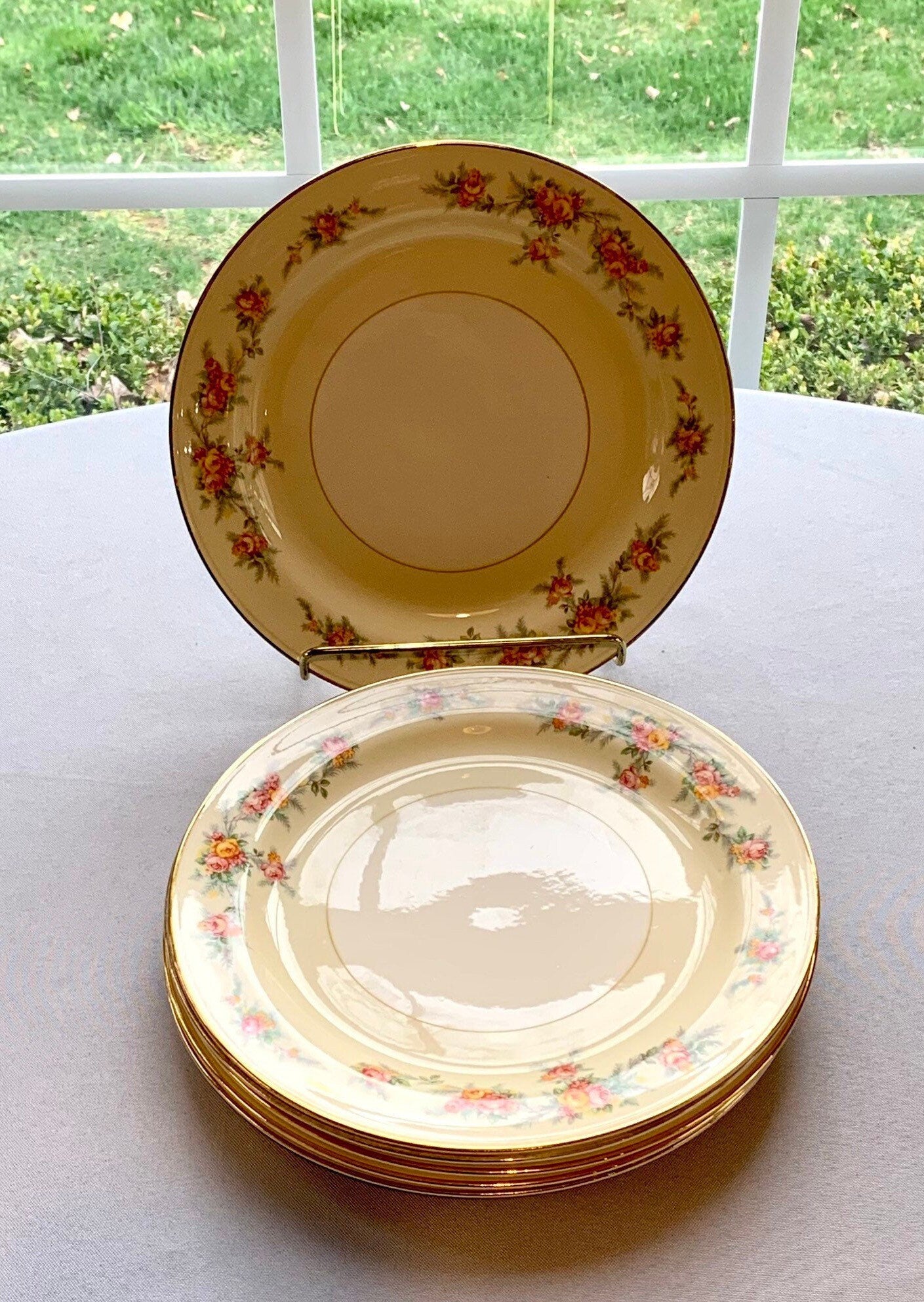 A set of Homer Laughlin Ferndale Luncheon plates