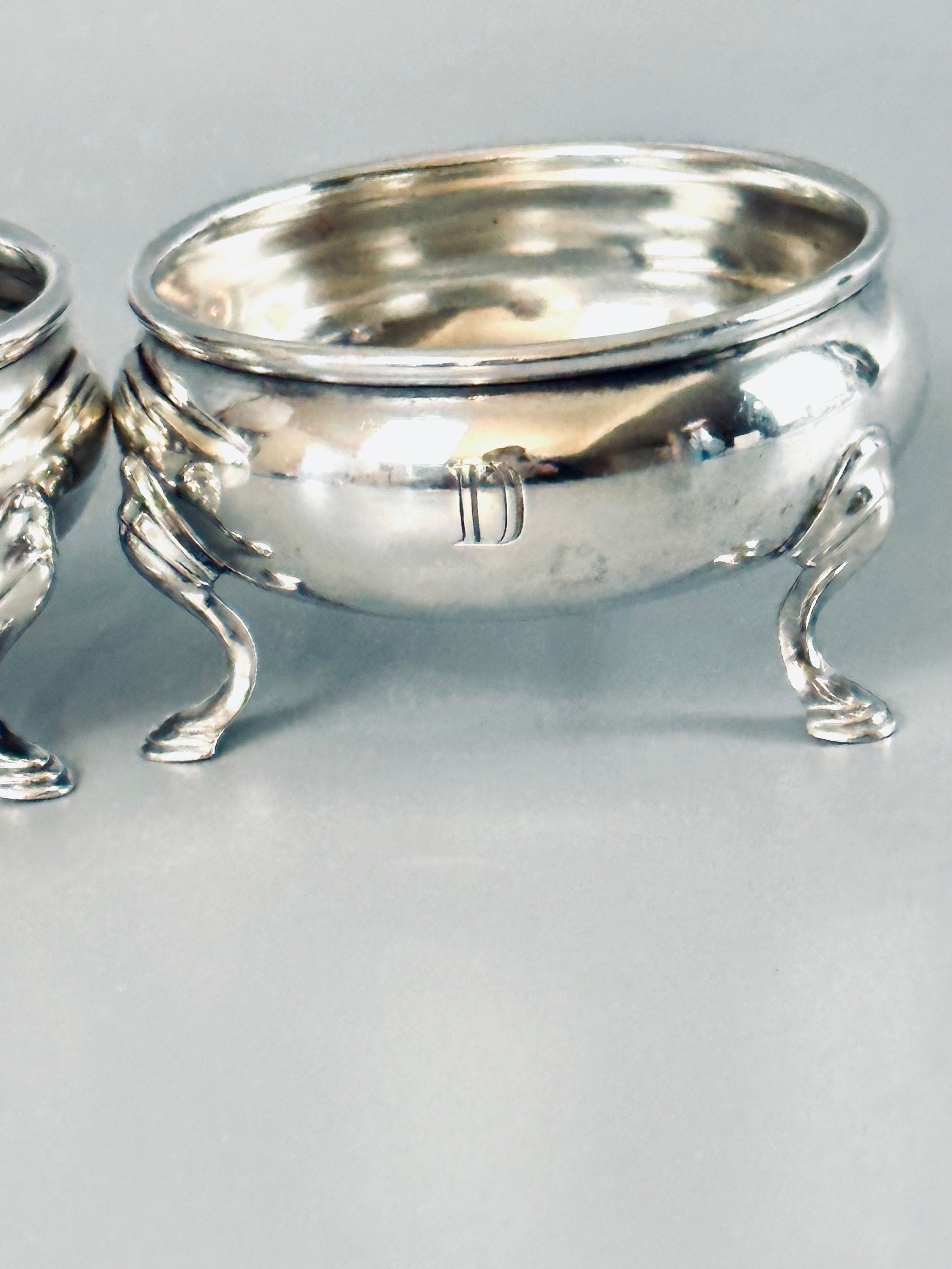 A Pair of George II Reproduction Salt Cellars by Ellmore Silver circa 1935