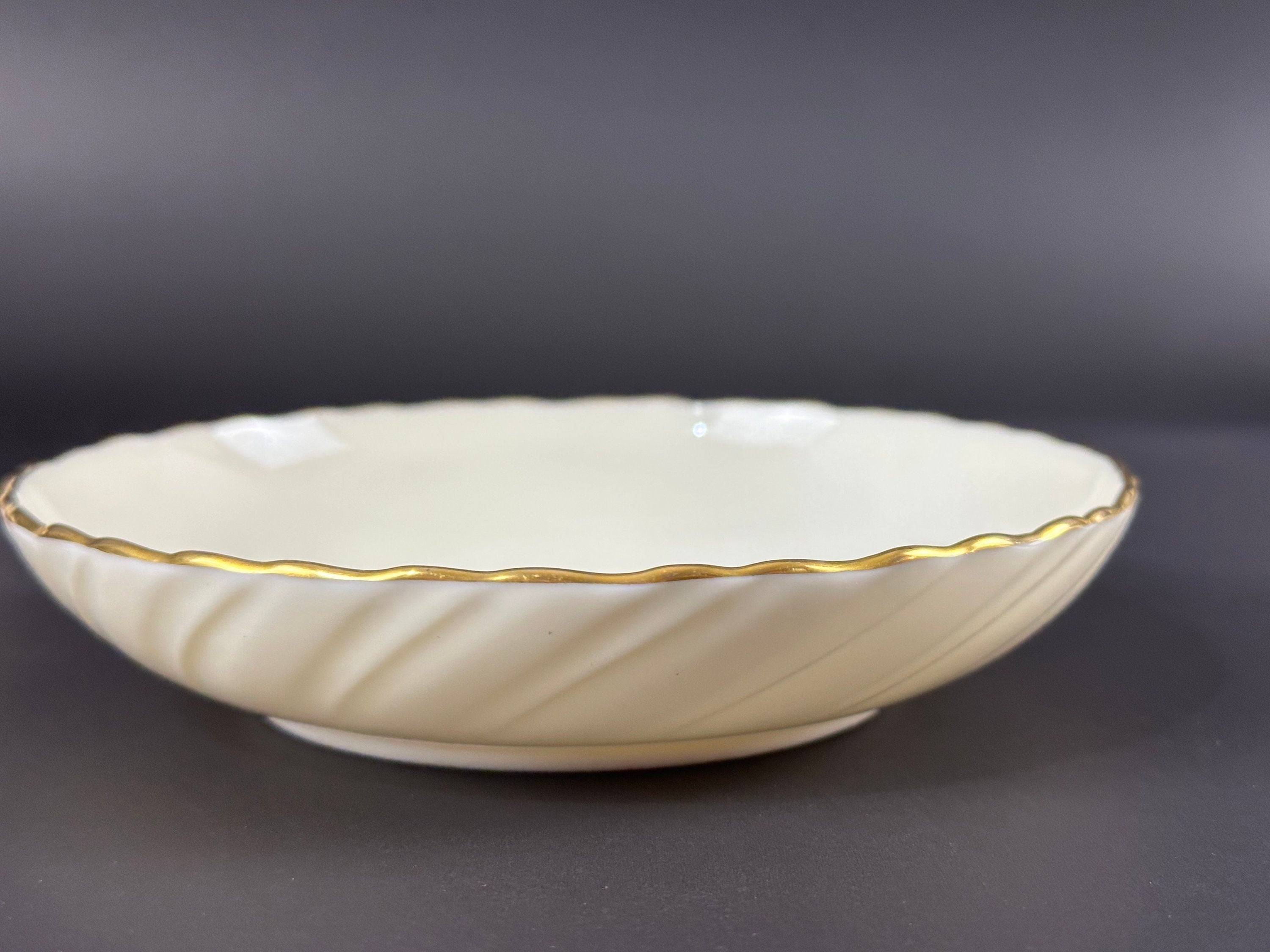 8 Lenox Laurent Fruit Bowls