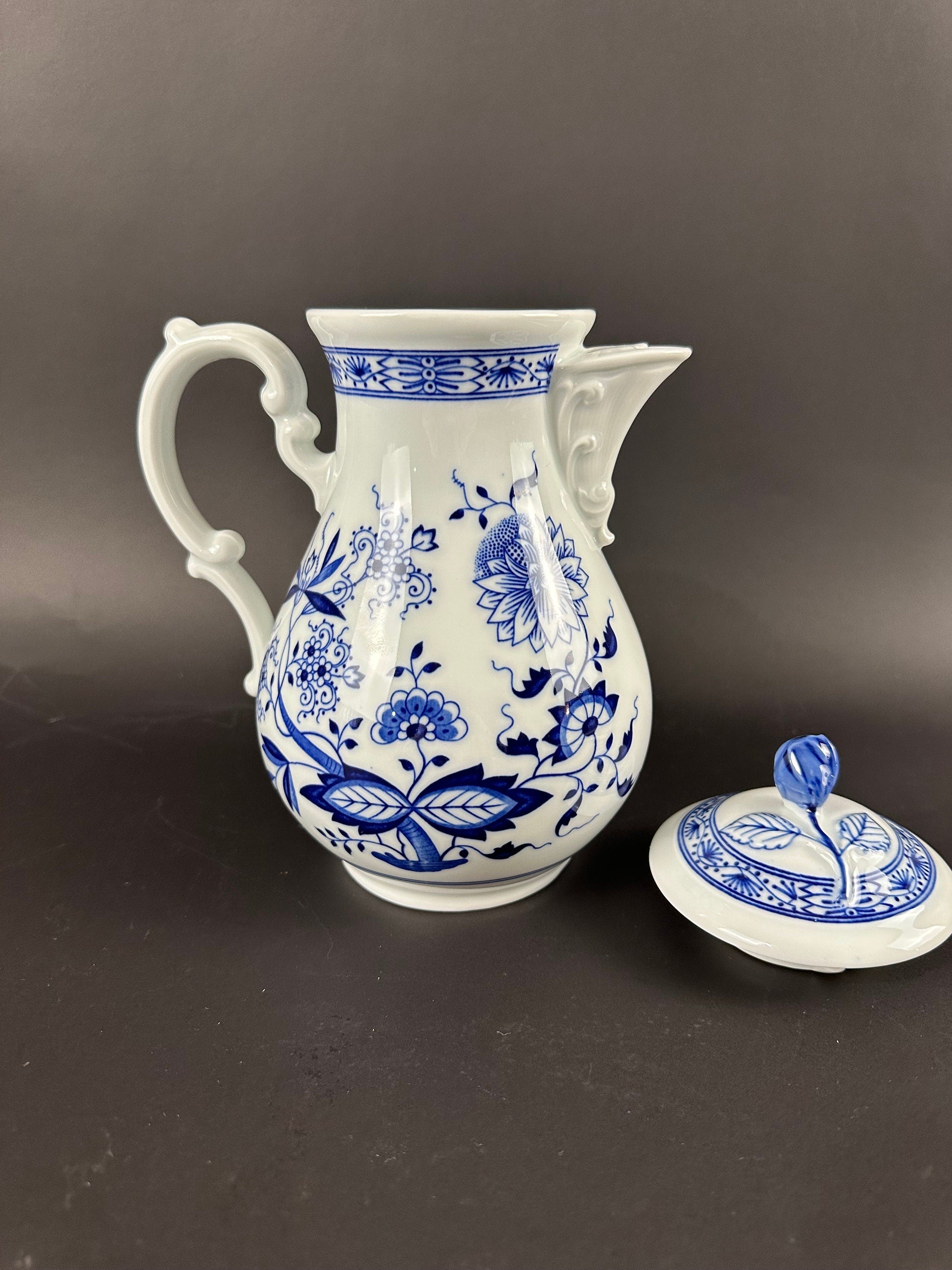 Hutschenreuther Blue Onion Coffee Pot