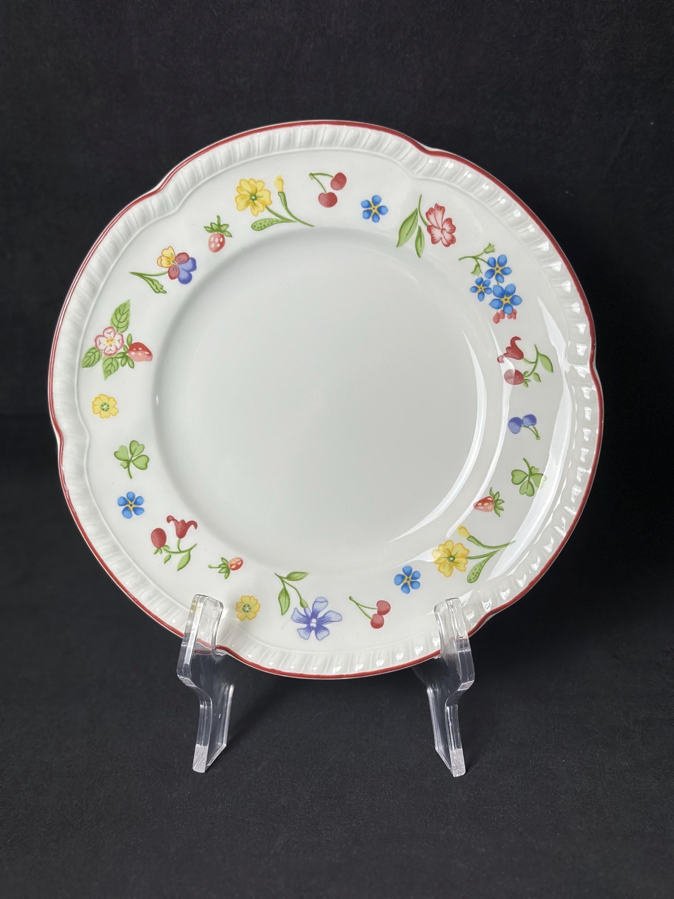 6 Johnson Brothers Fleurette Salad Plates