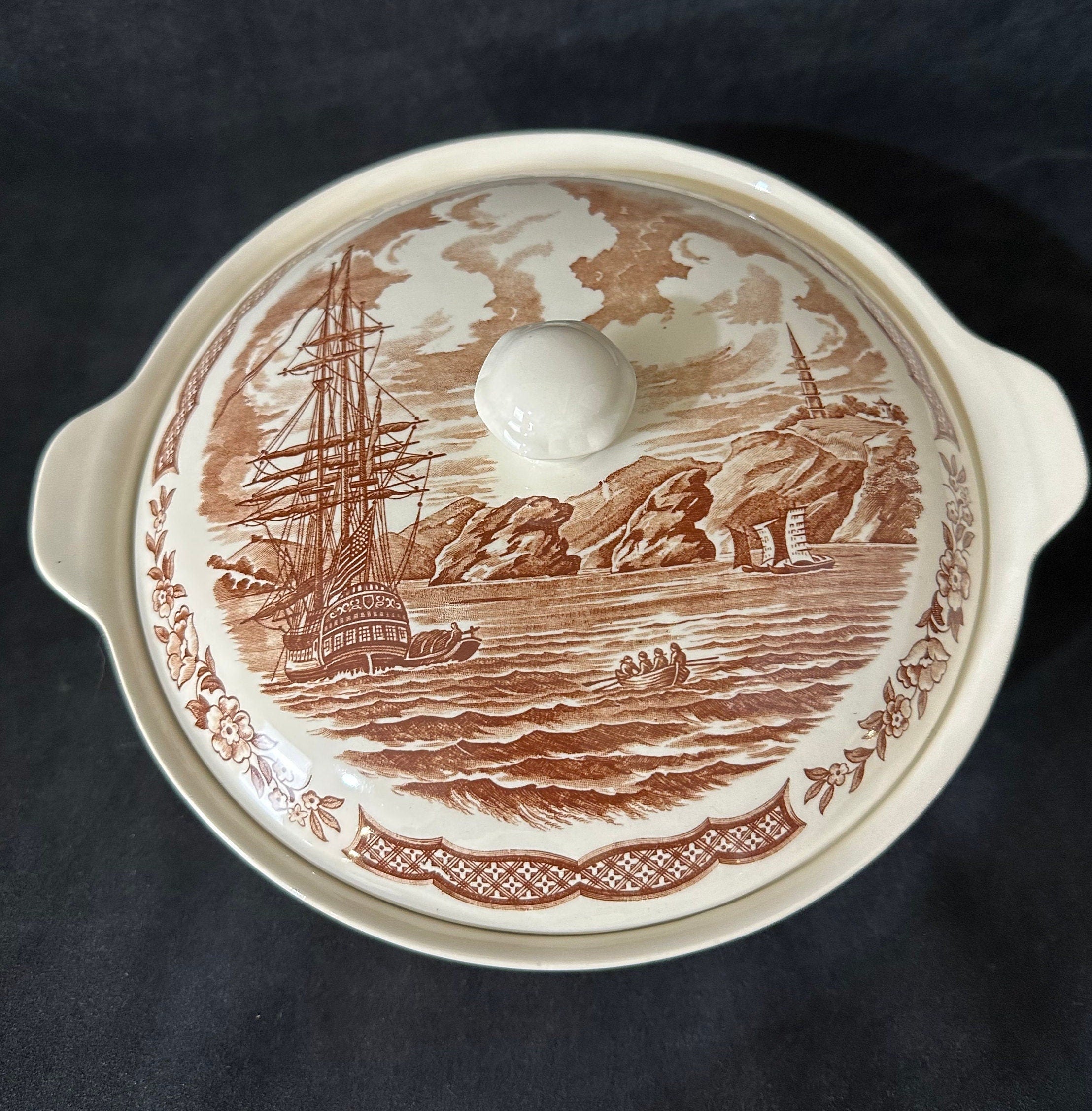 Fairwinds Covered Bowl by Alfred Meakin