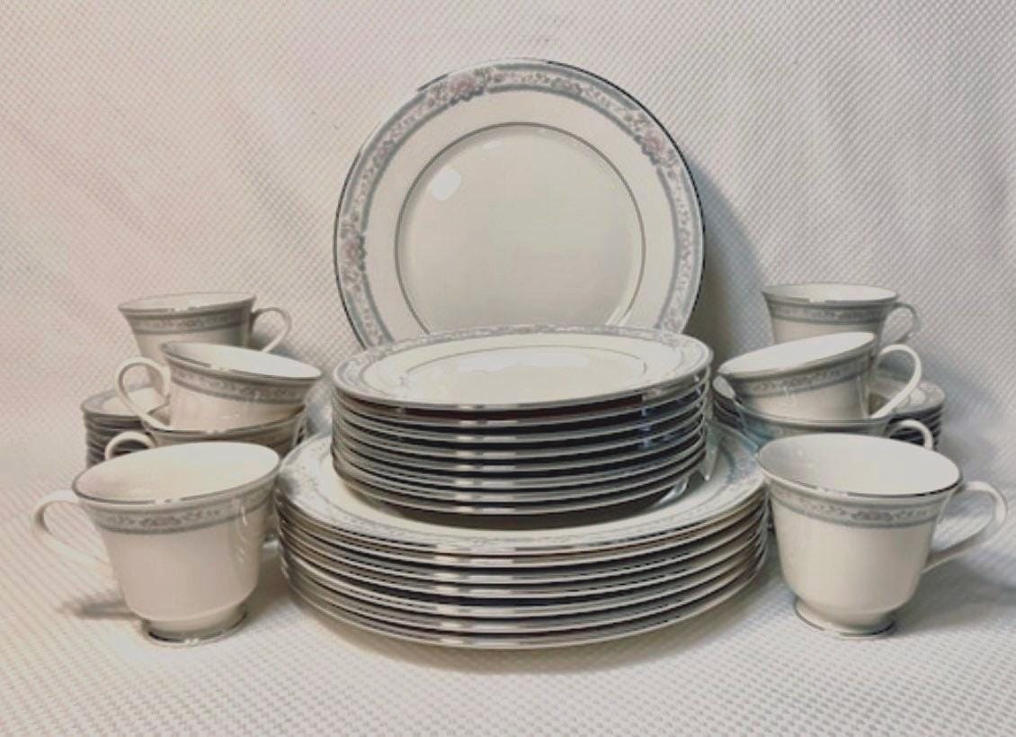 Lenox Charleston China Set for 8