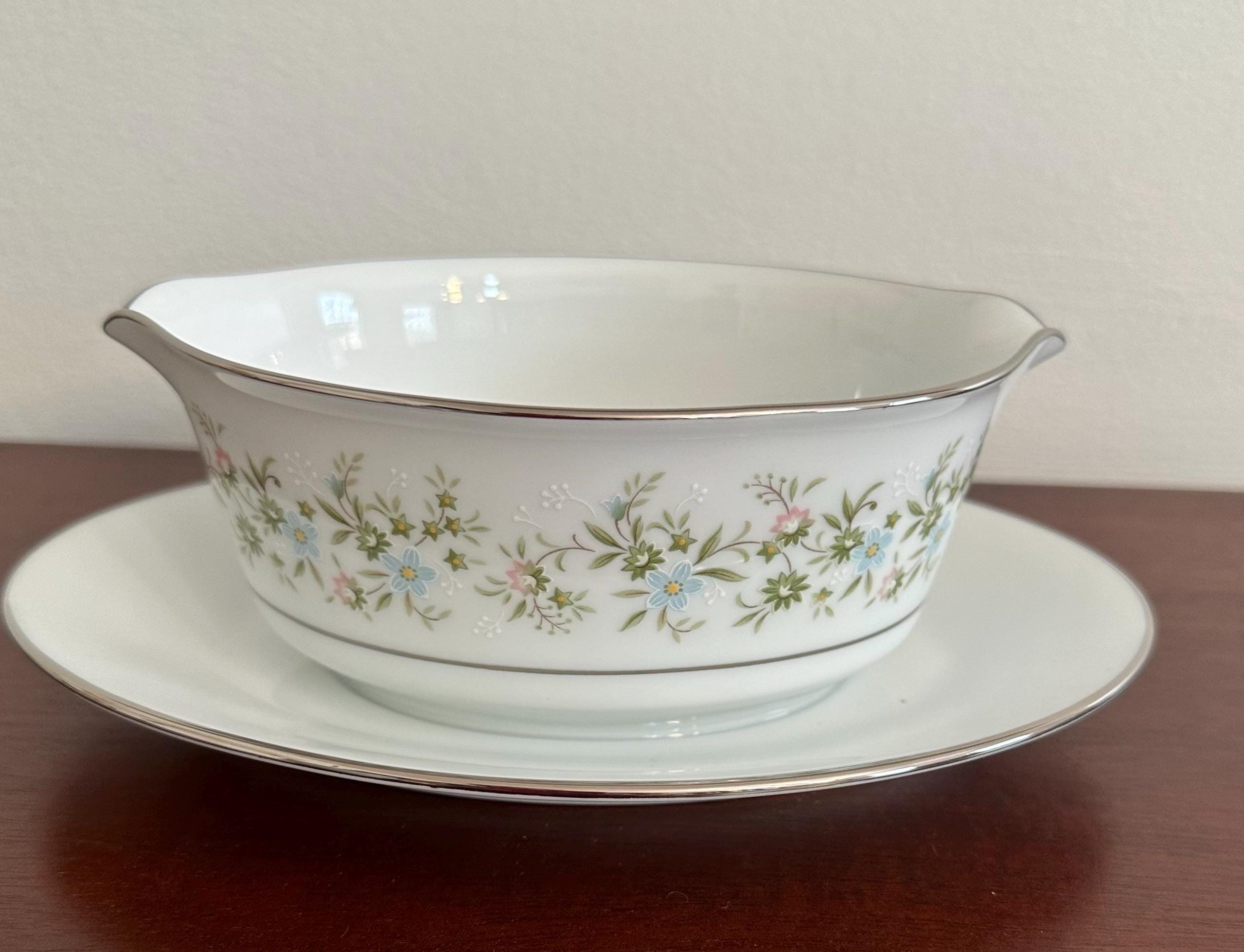 Noritake Savannah Creamer and Sugar Bowl