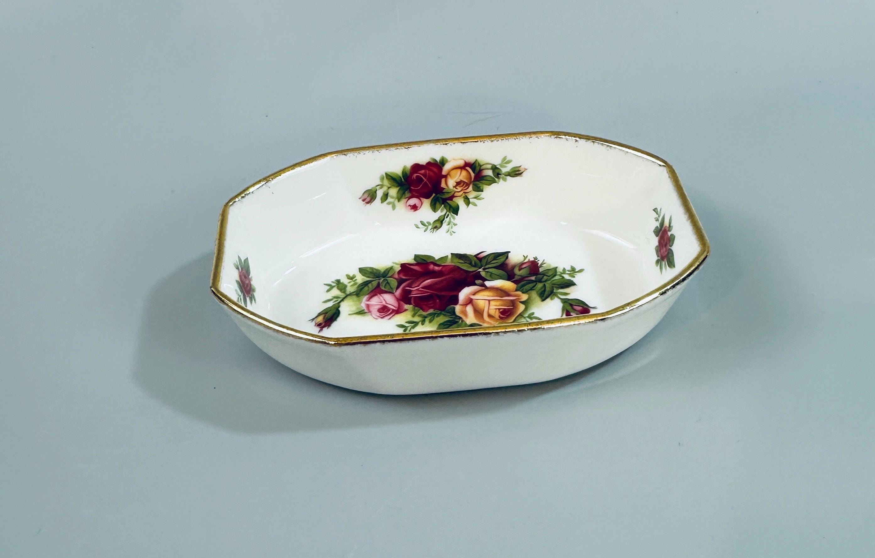 Royal Albert Old Country Roses Soap Dish Trinket Dish