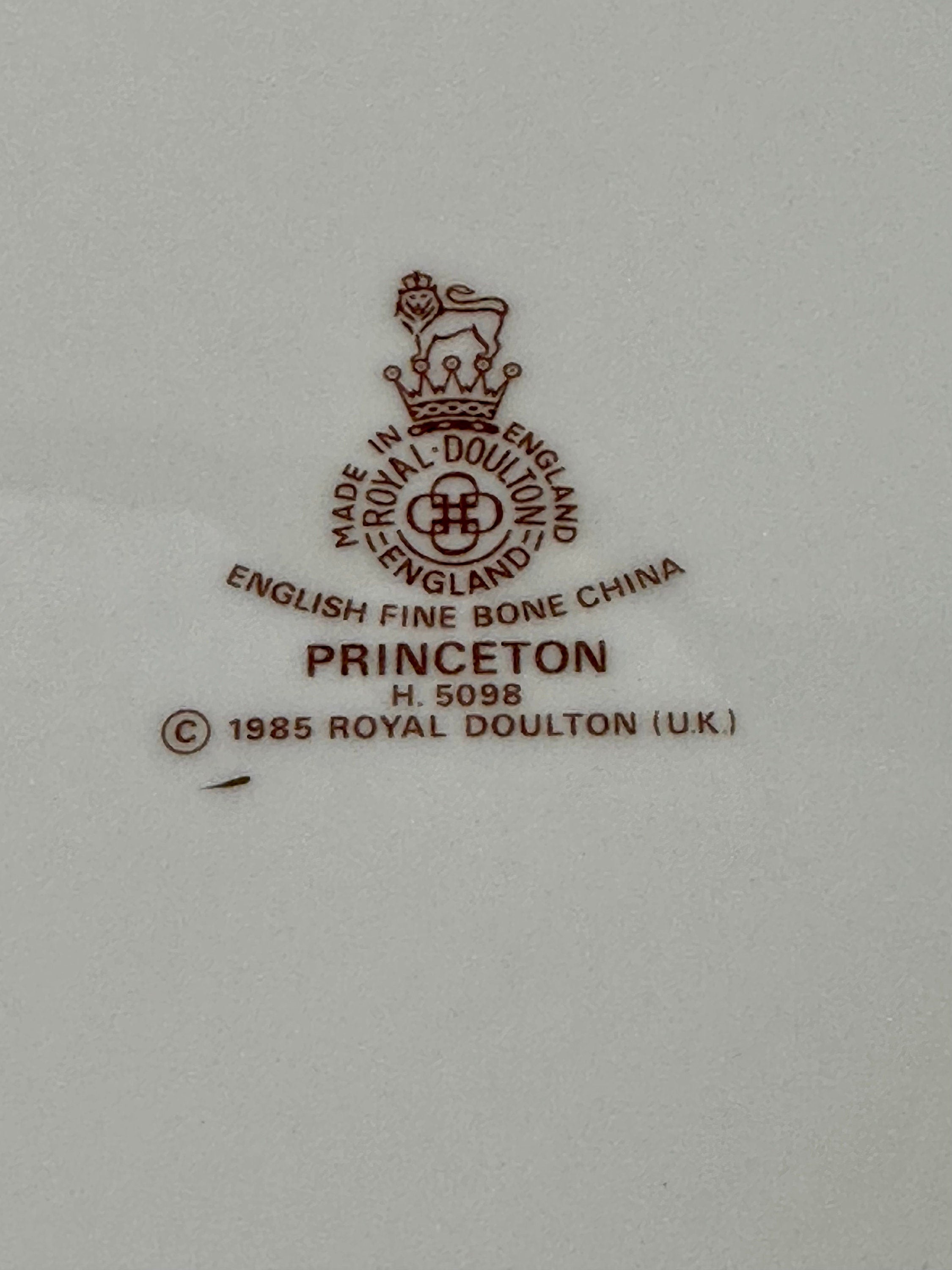 Royal Doulton Princeton 5 Piece Place Settings