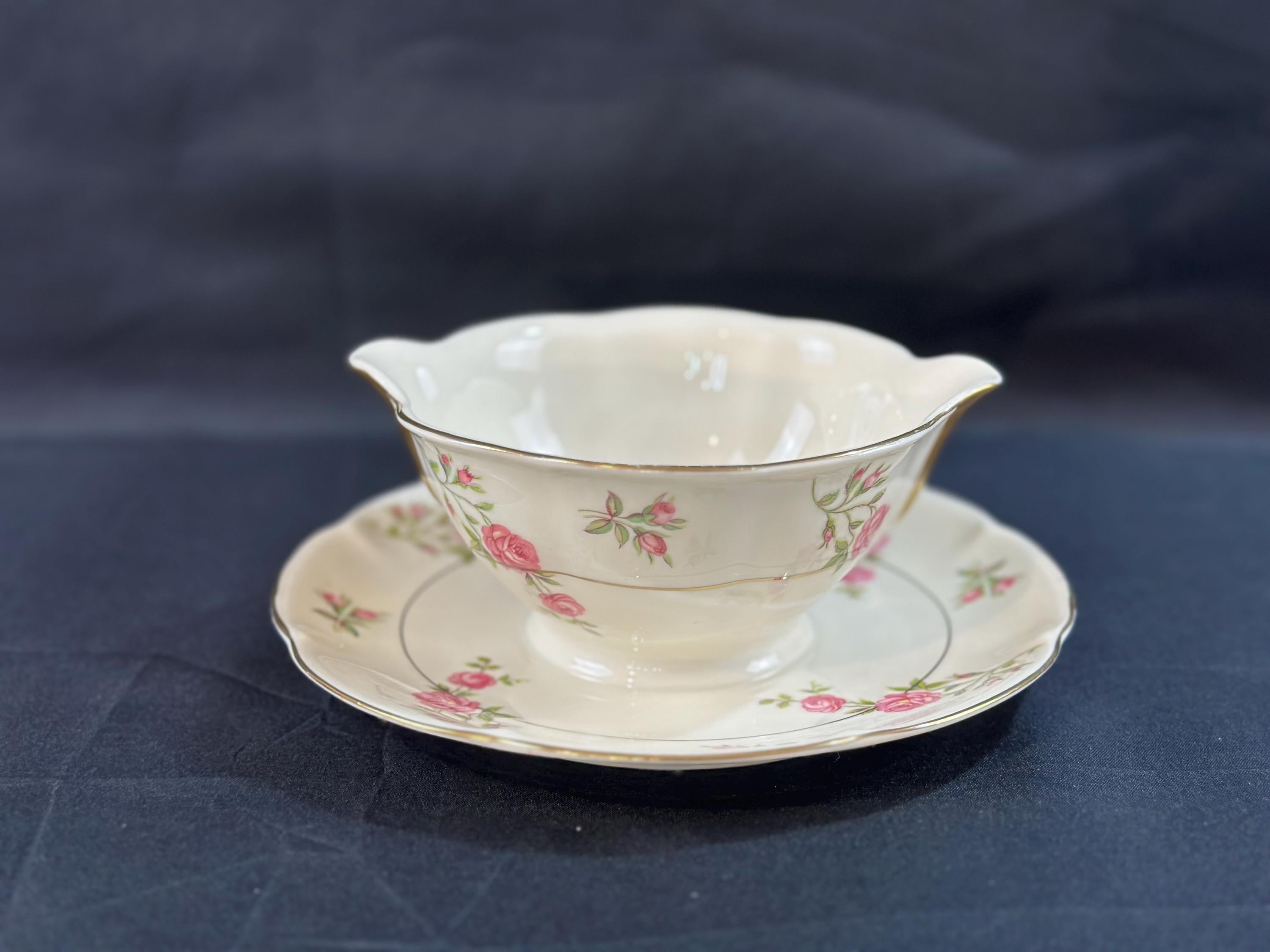 Haviland Delaware Gravy Boat