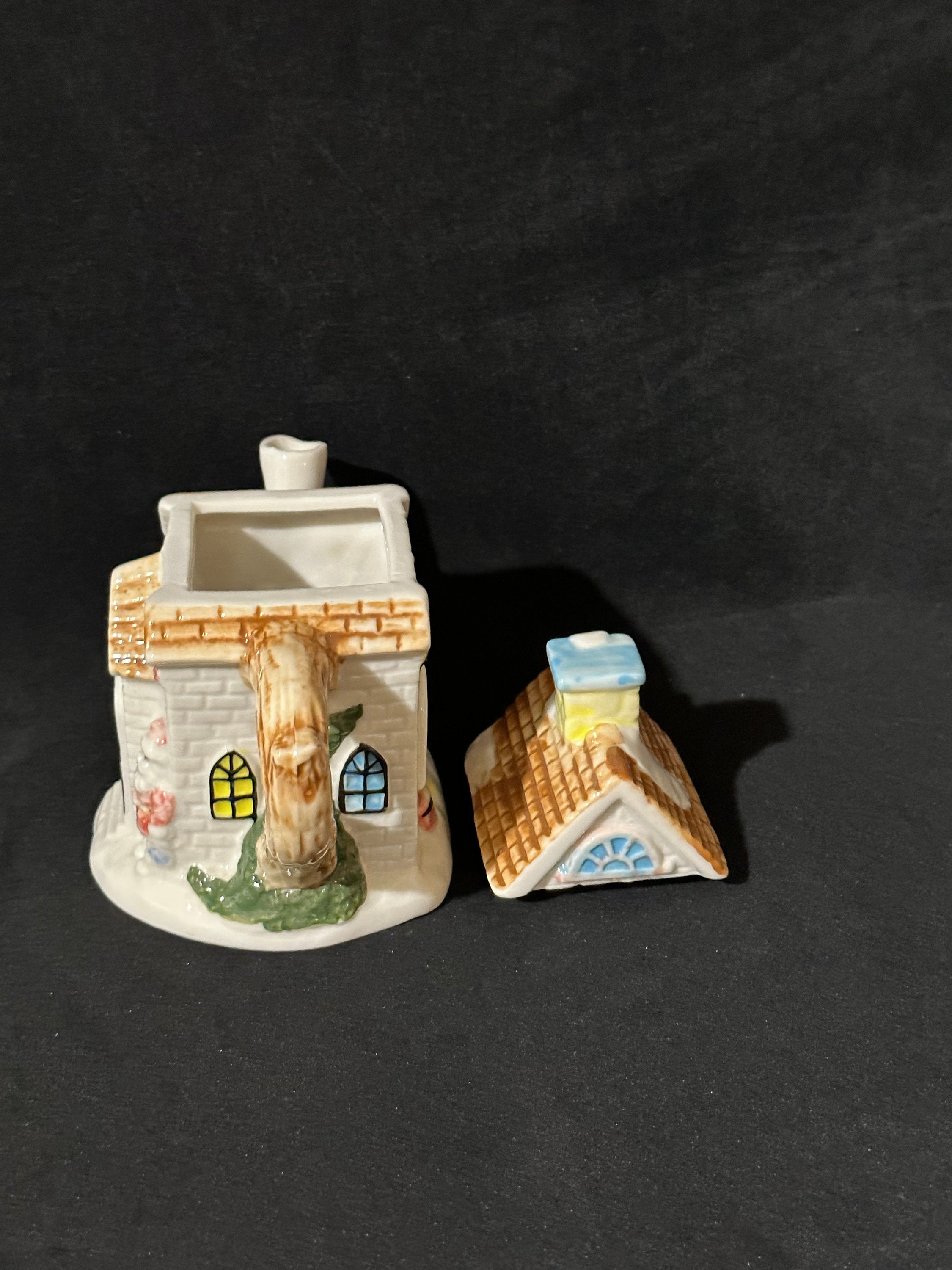 Church at Christmas Time Teapot