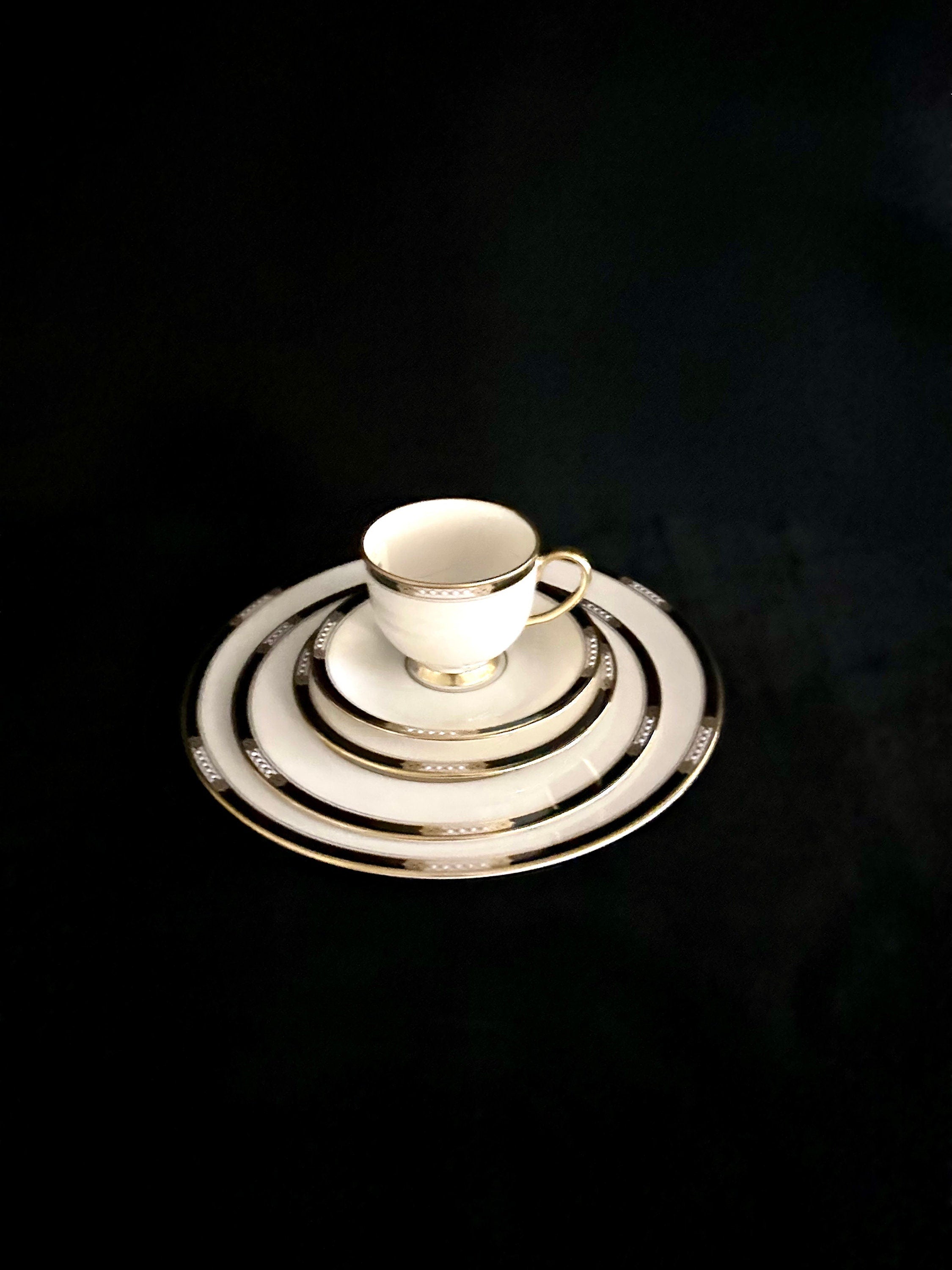Lenox Hancock Gold 5 Piece Place Settings