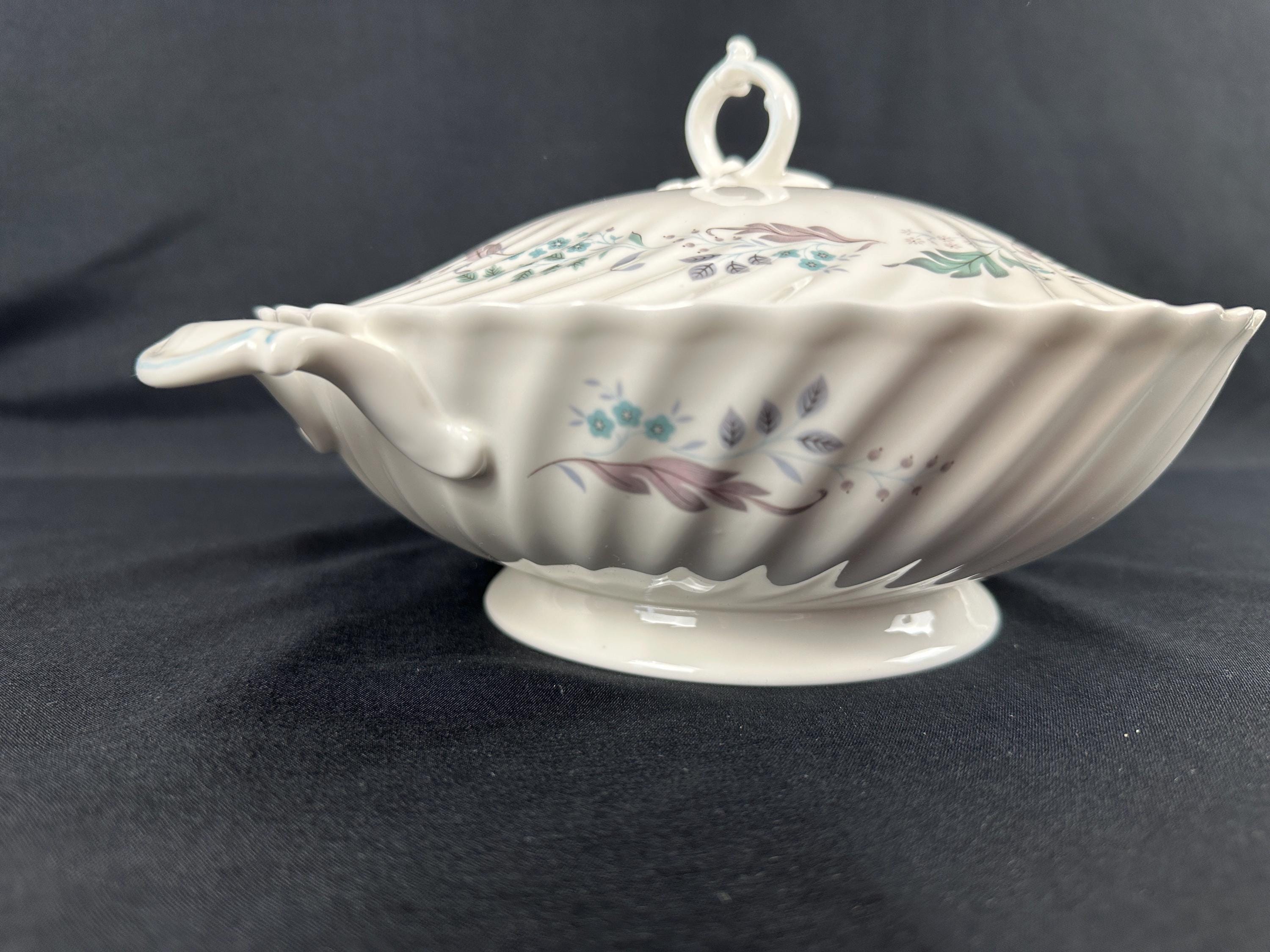 Royal Doulton Glen Auldyn Covered Serving Bowl