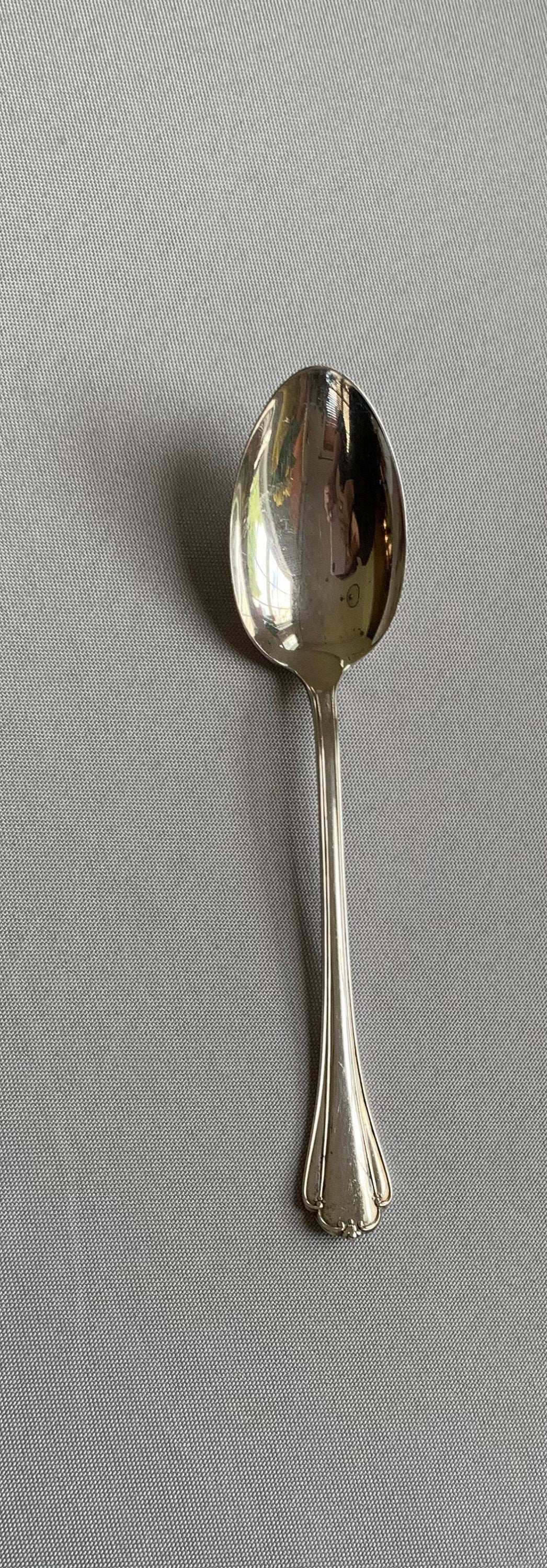 Lunt Sterling Silver Delicacy Teaspoon
