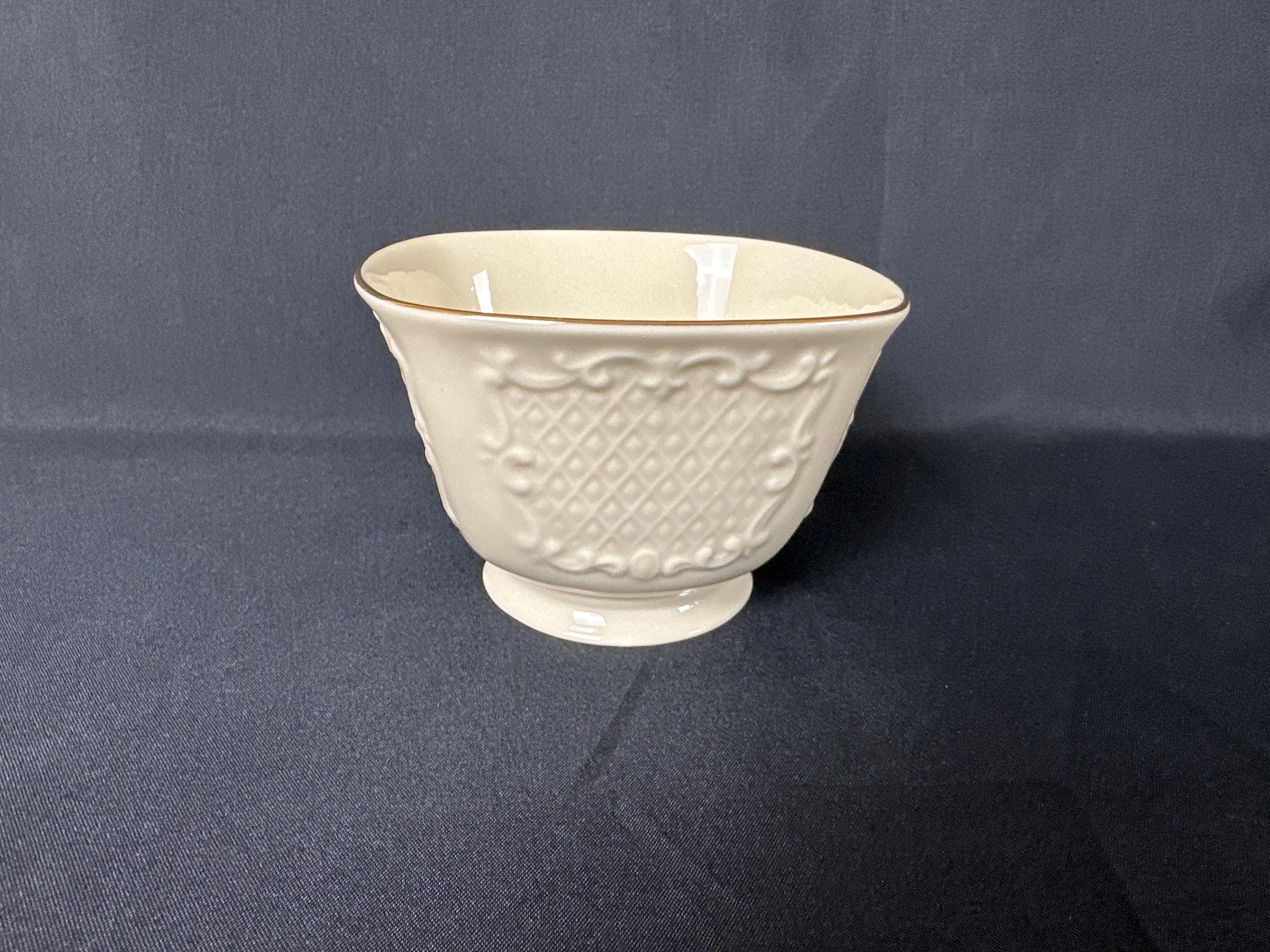 Lenox Canterbury Square Bowl Gold Trim