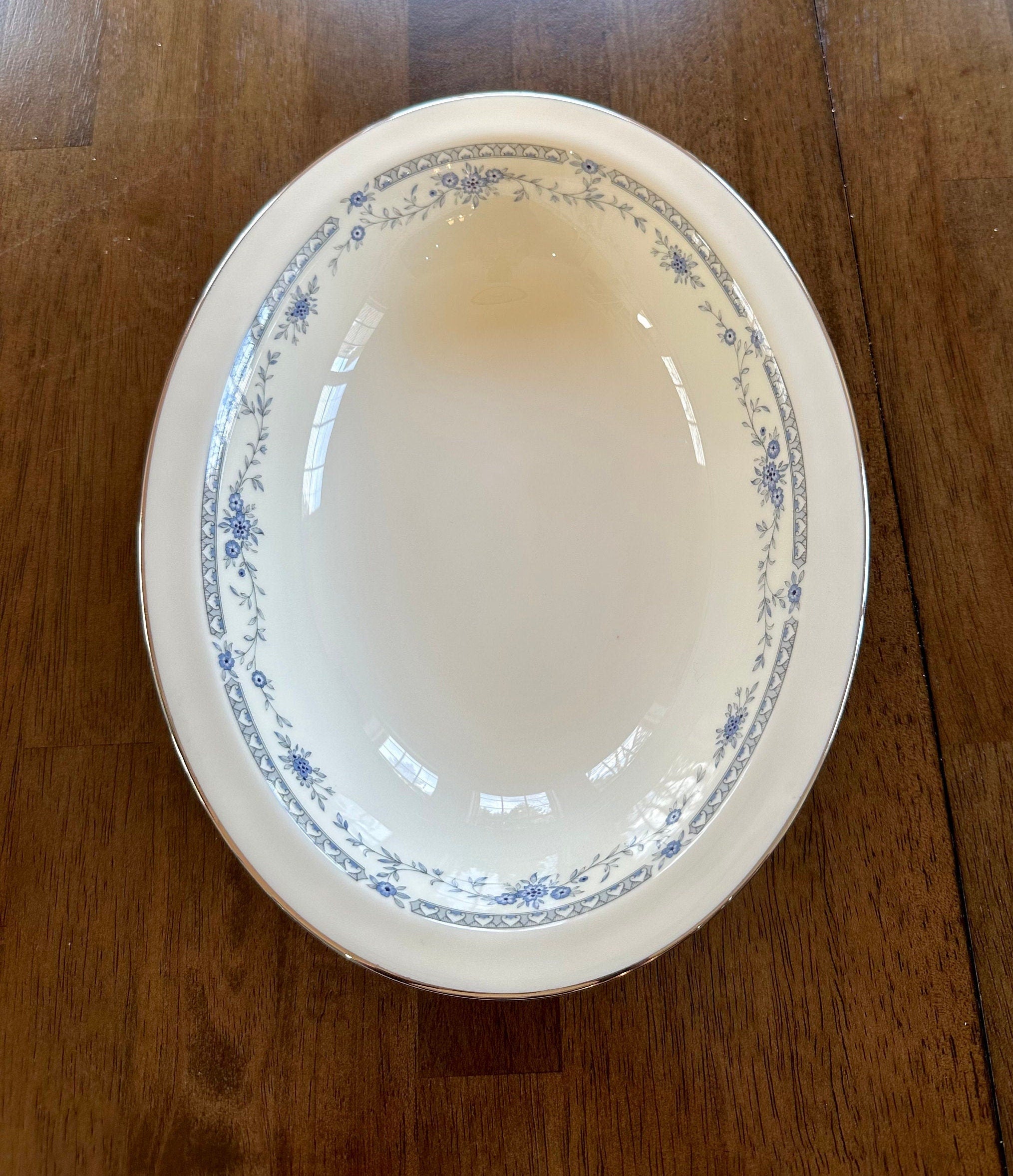 Minton Bellemeade Oval Serving Bowl