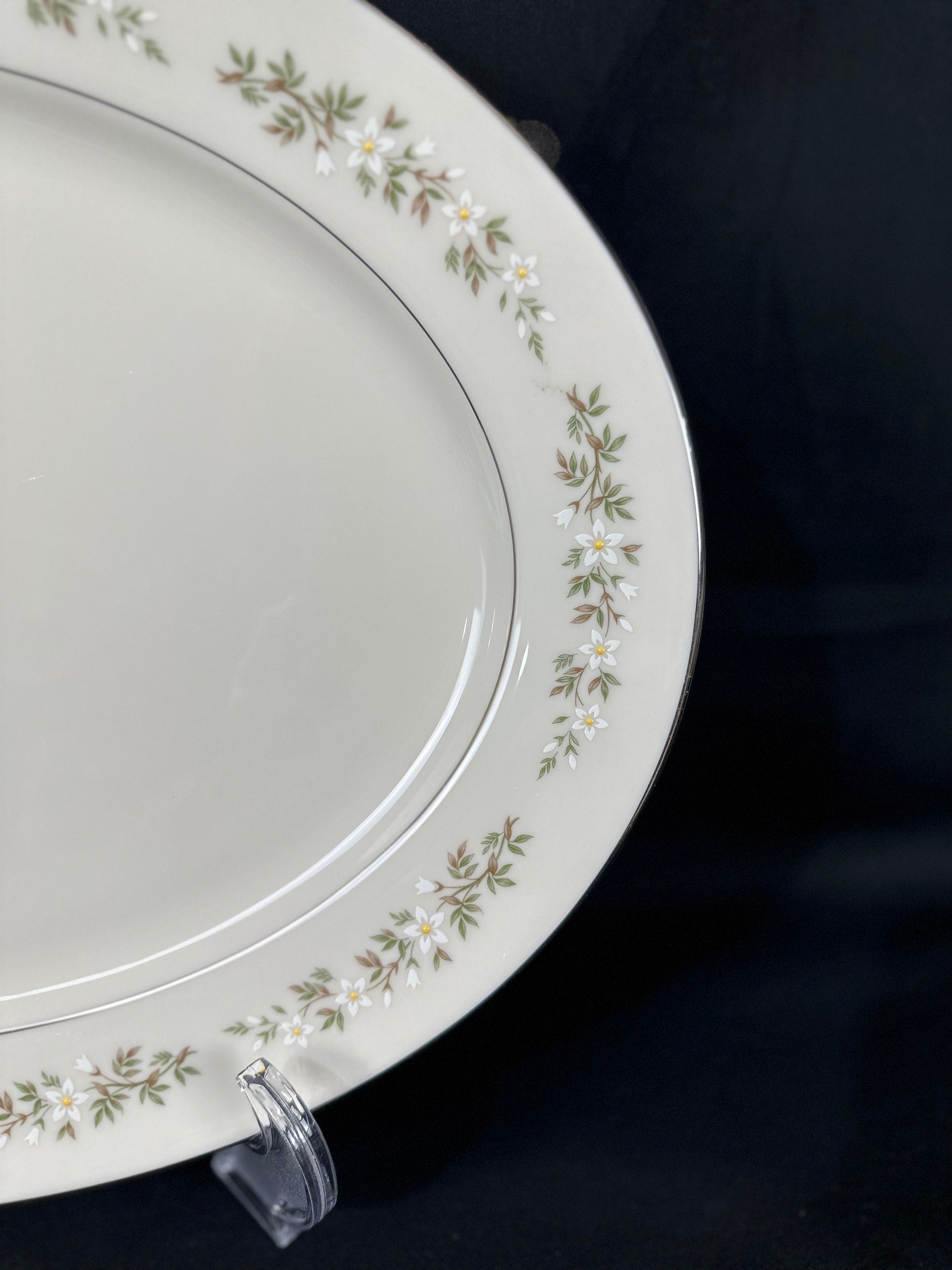 Large Lenox Brookdale Serving Platter