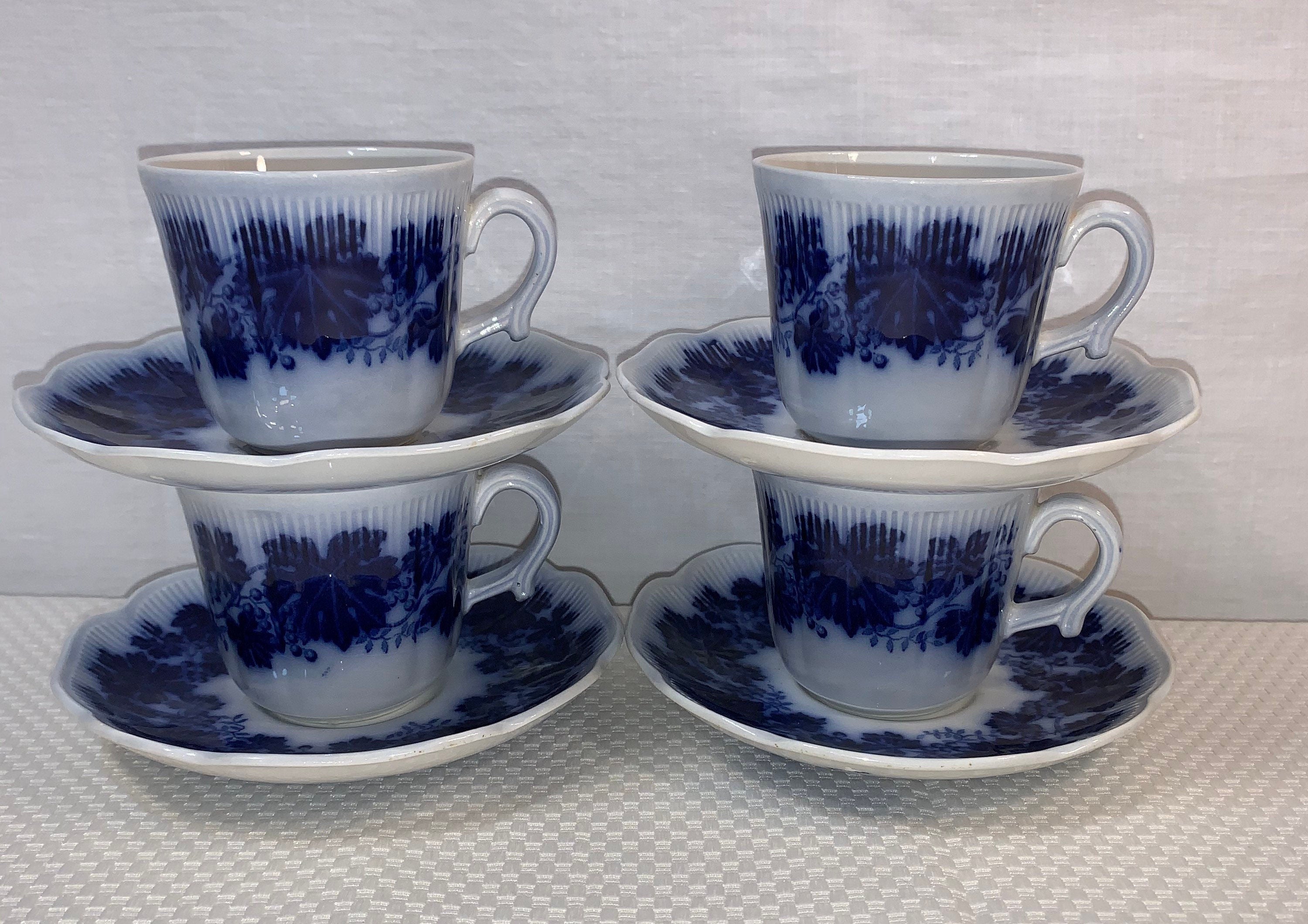 4 Gelfe Vinranka Flow Blue Teacups and Saucers
