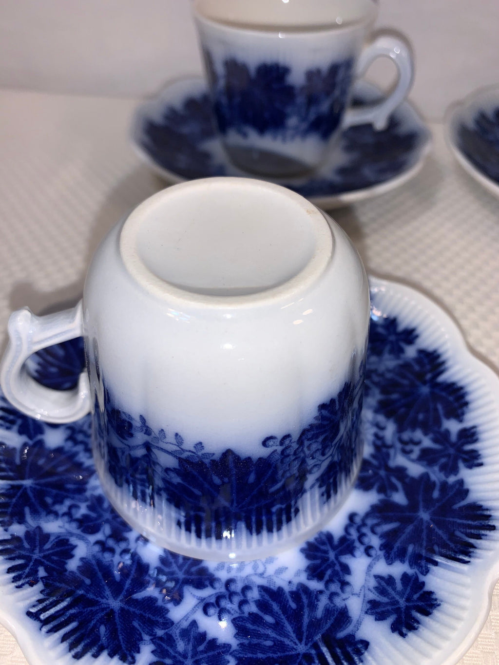 4 Gelfe Vinranka Flow Blue Teacups and Saucers