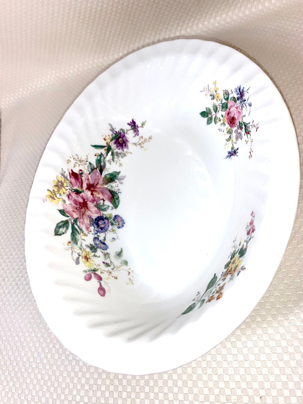 Royal Doulton Arcadia 10” Serving Bowl