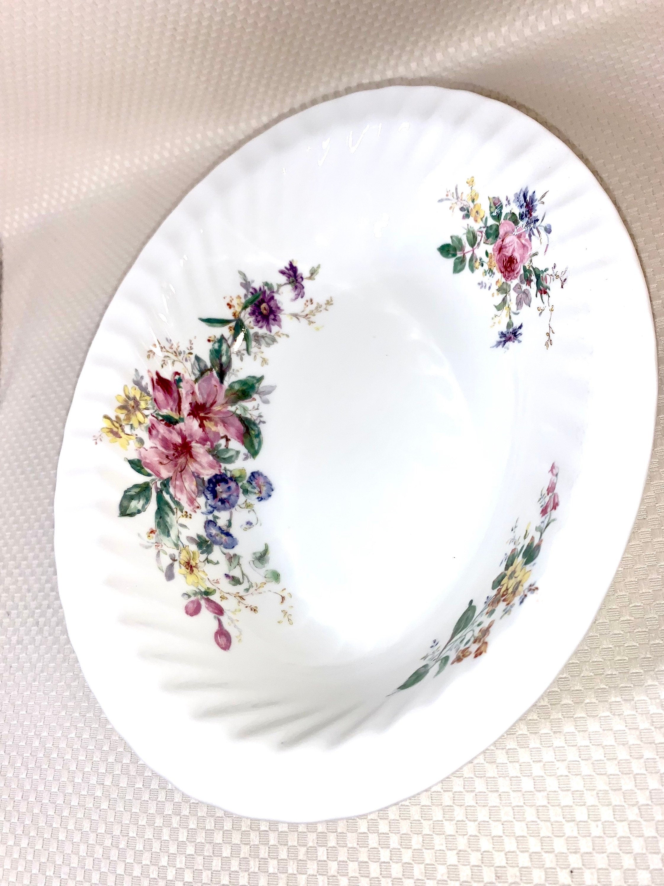 Royal Doulton Arcadia 10” Serving Bowl