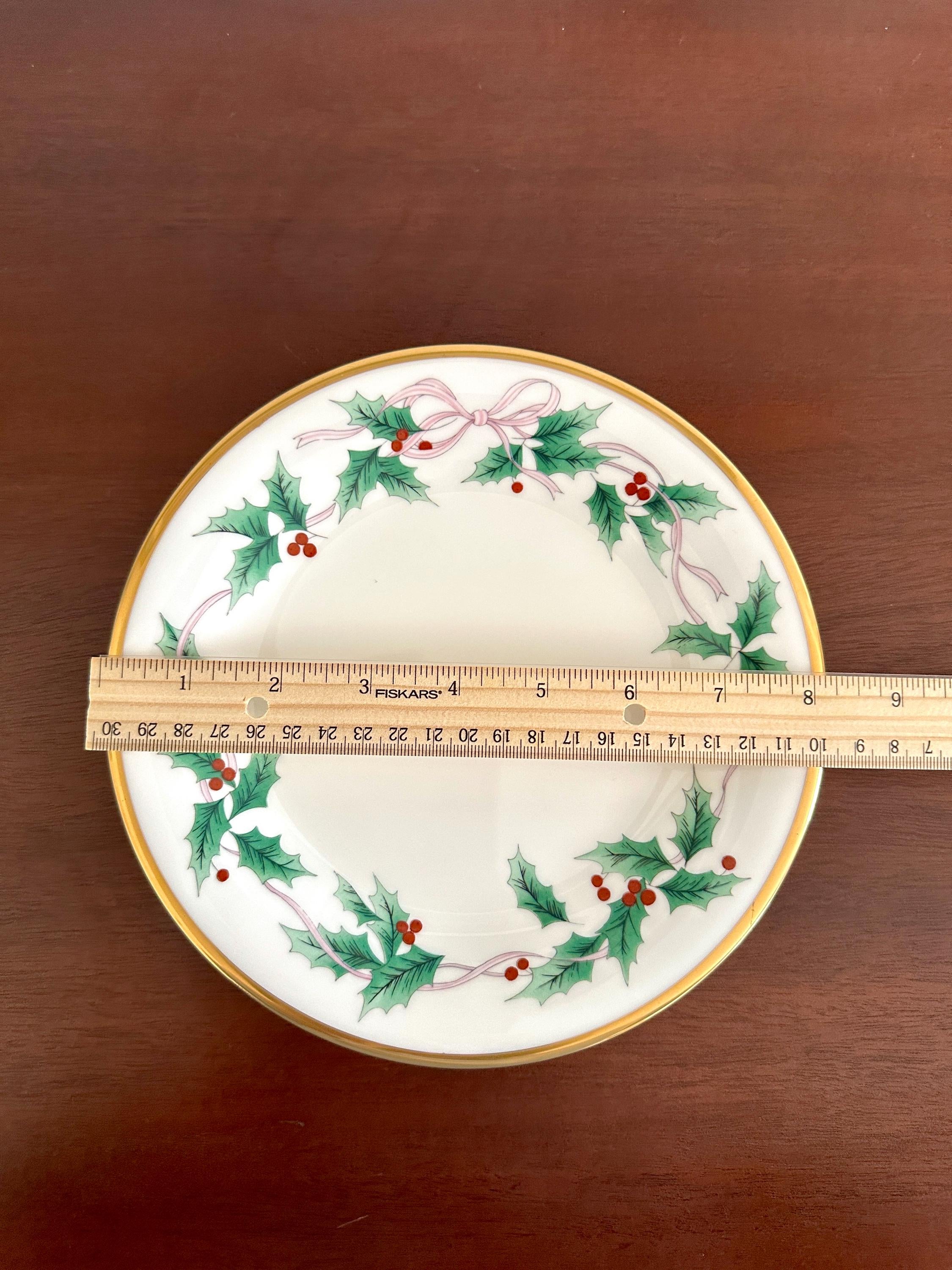 4 Mikasa Ribbon Holly Salad Plates Dessert Plates