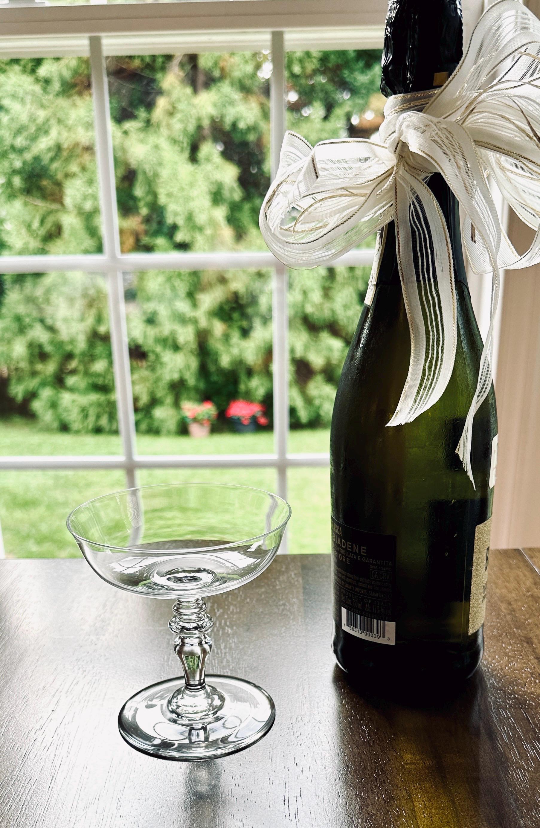 12 Baccarat Crystal Champagne Glasses Provence Pattern