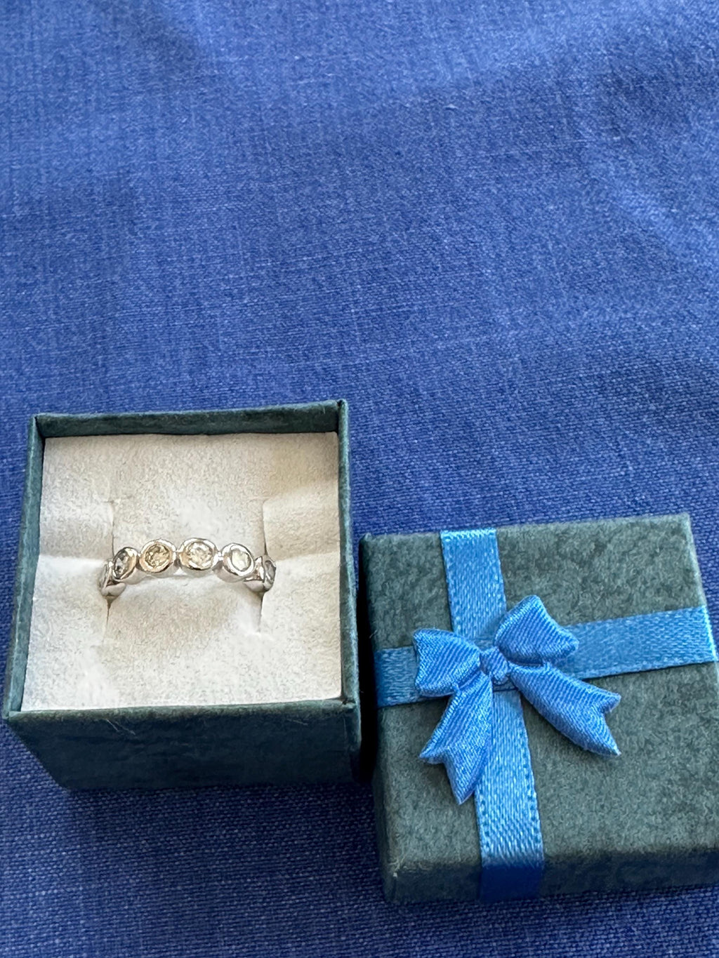 Vintage Sterling Silver Cubic Zirconia Wedding/Anniversary Band