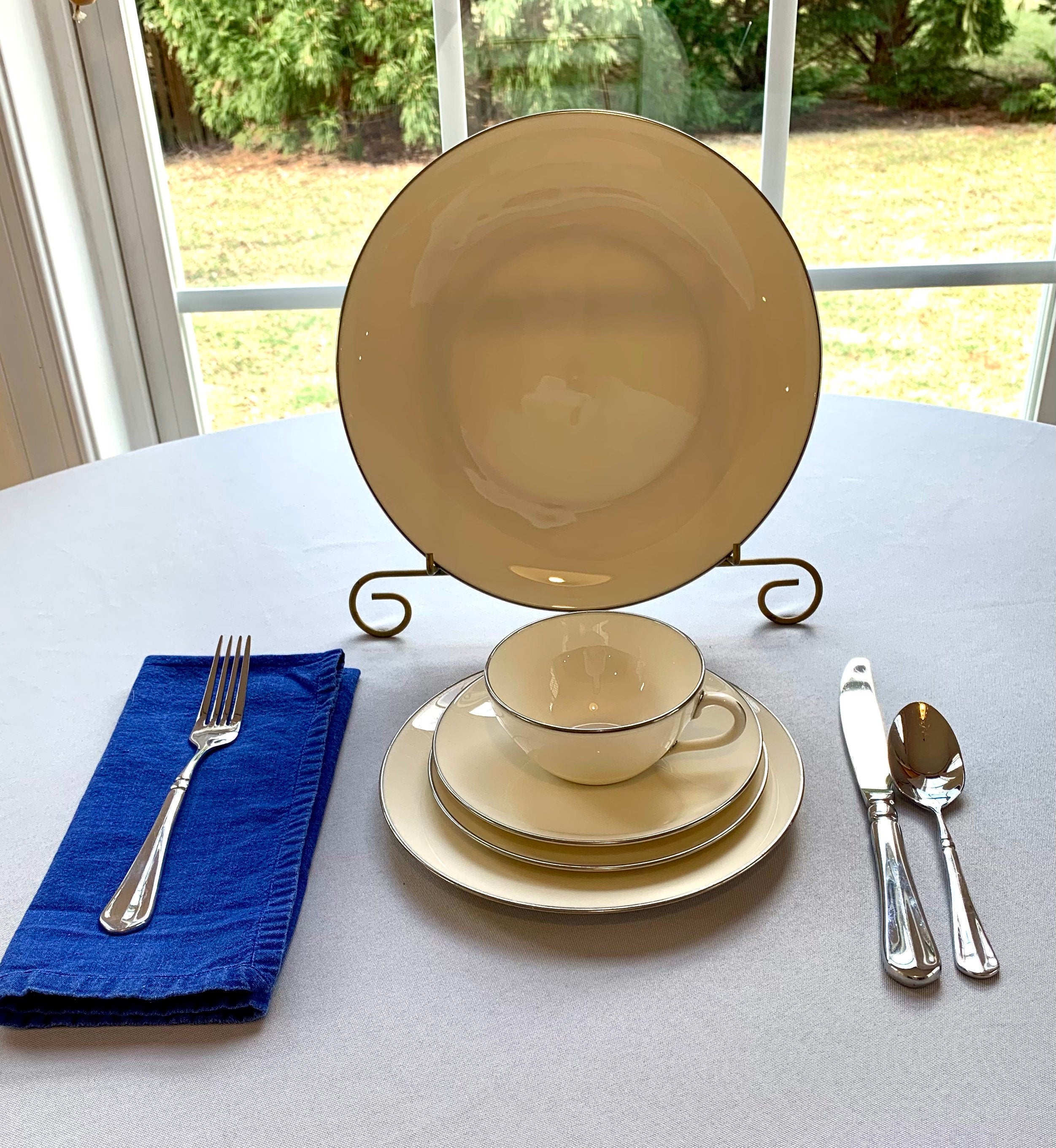 Lenox Olympia Platinum 5 Piece Place Settings