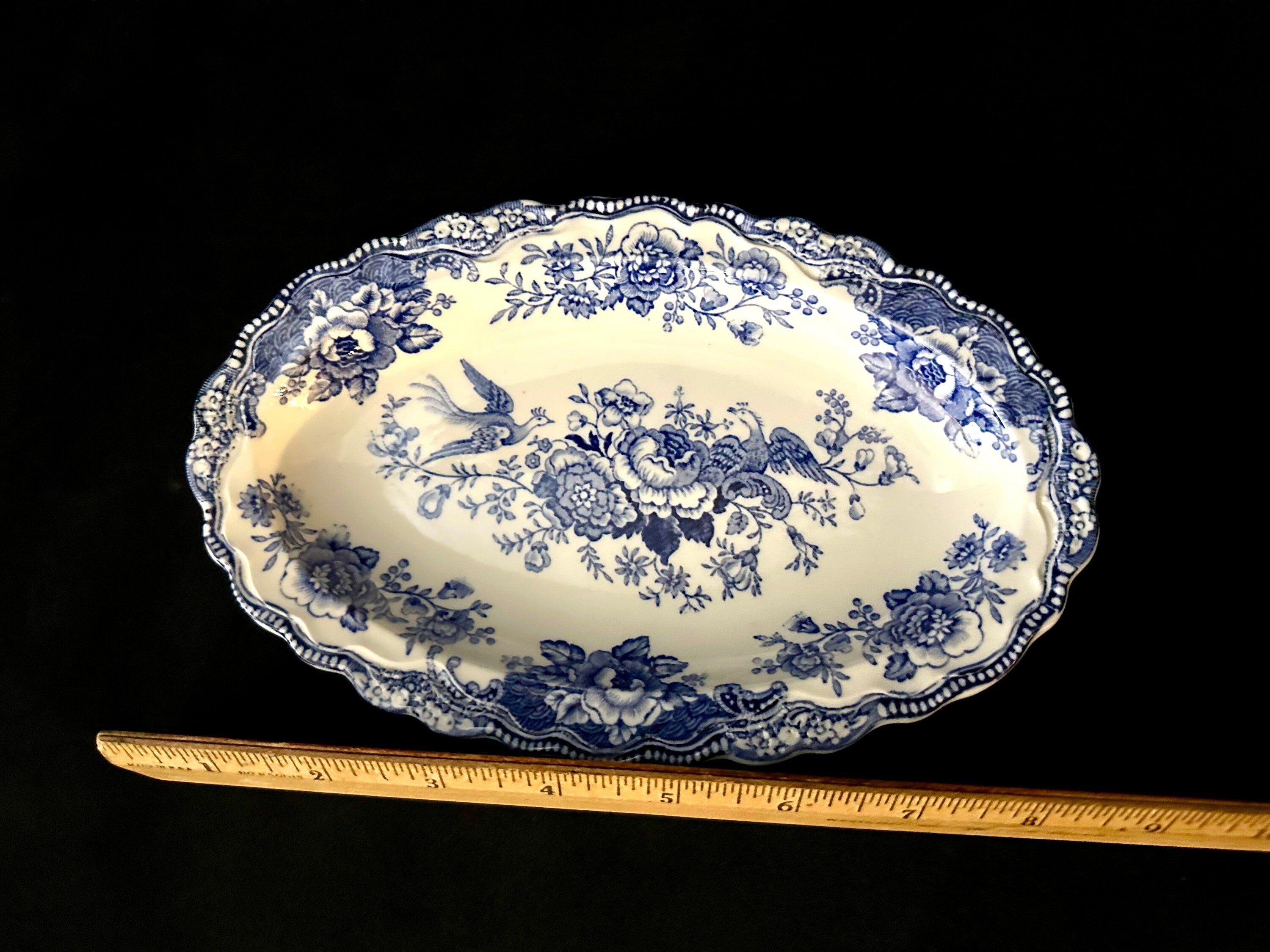 Crown Ducal Bristol Old Hall Ware Serving Bowl