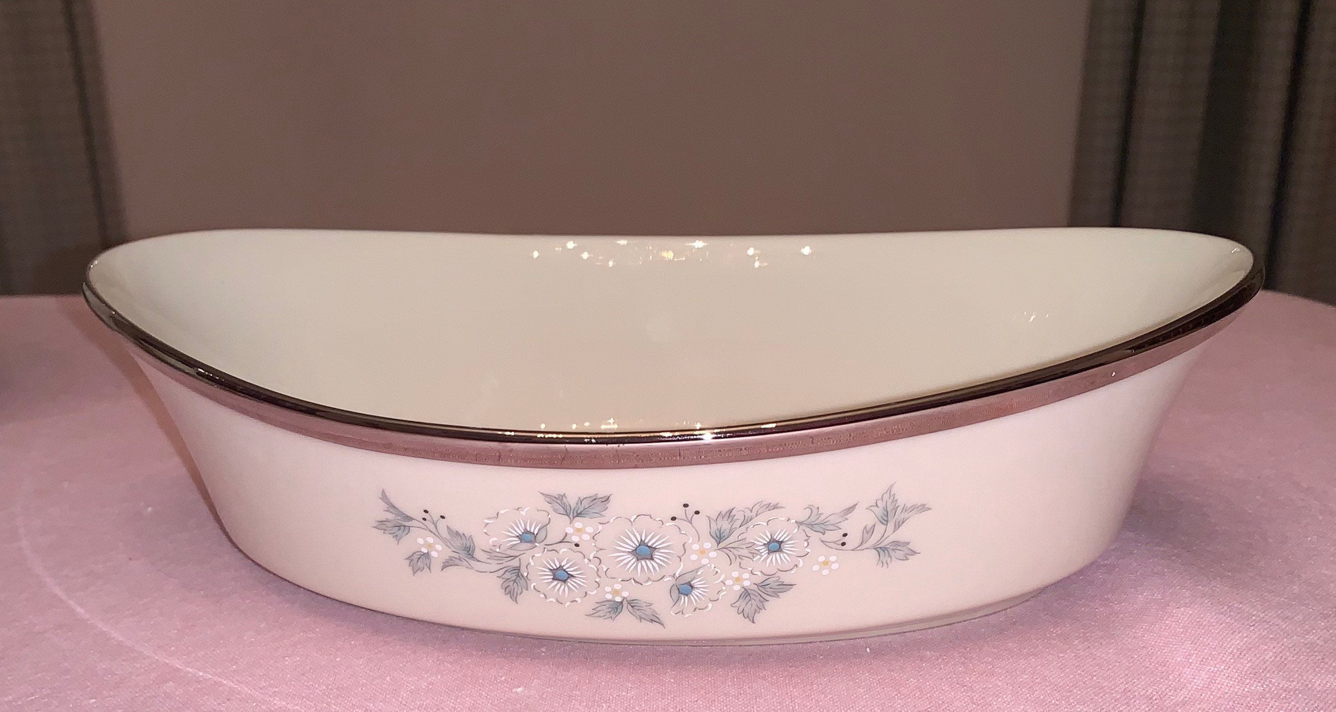 Lenox Windsong 10” Vegetable Bowl