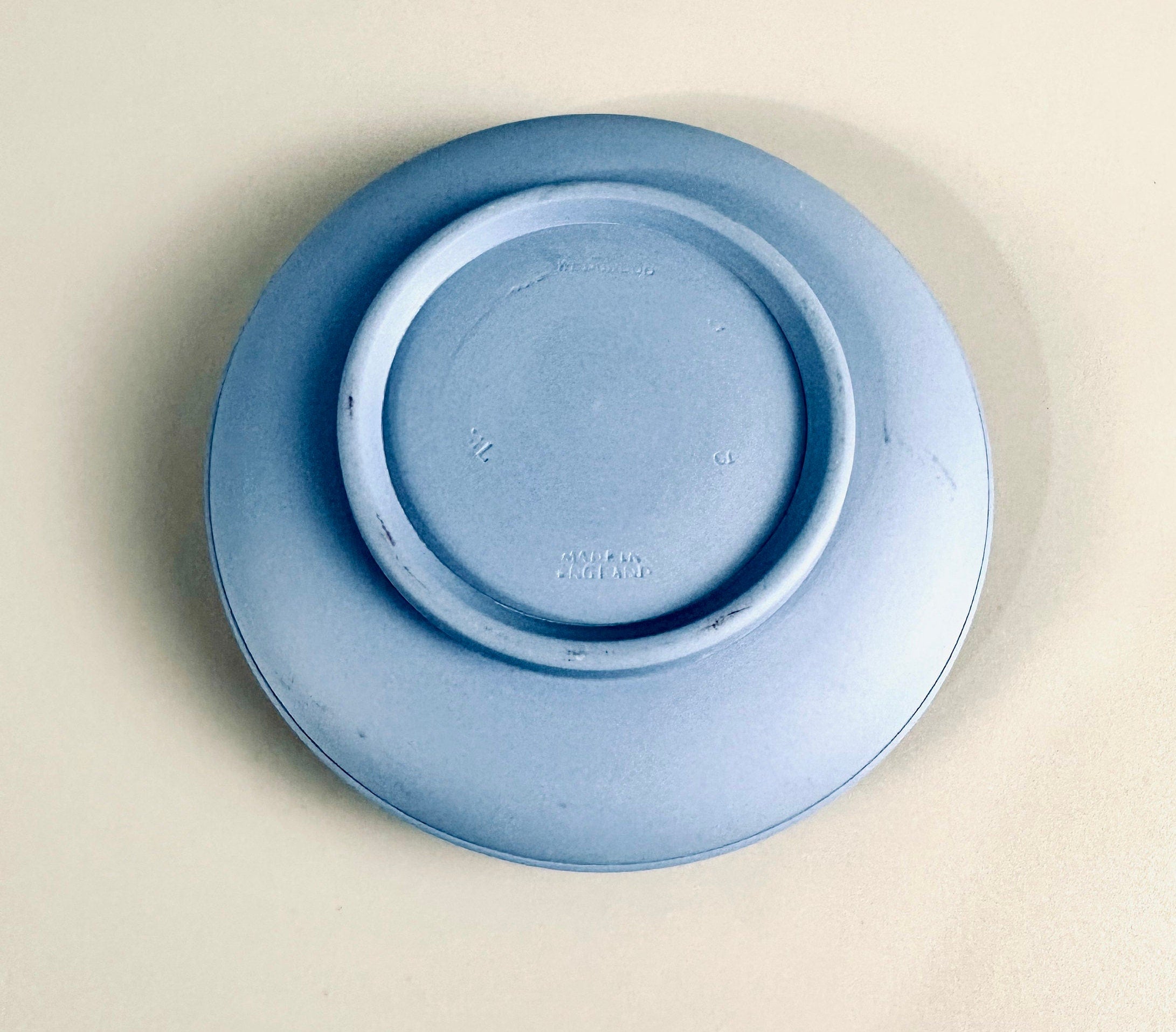 Wedgwood Jasperware Inward Bowl 1961