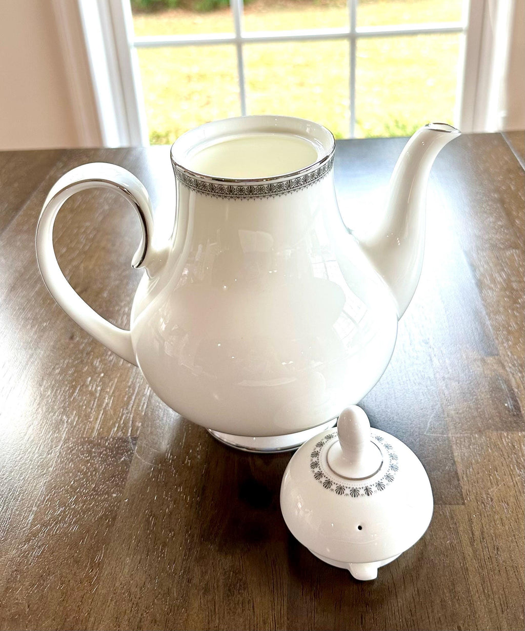 Royal Doulton Ravenswood Coffee Pot.