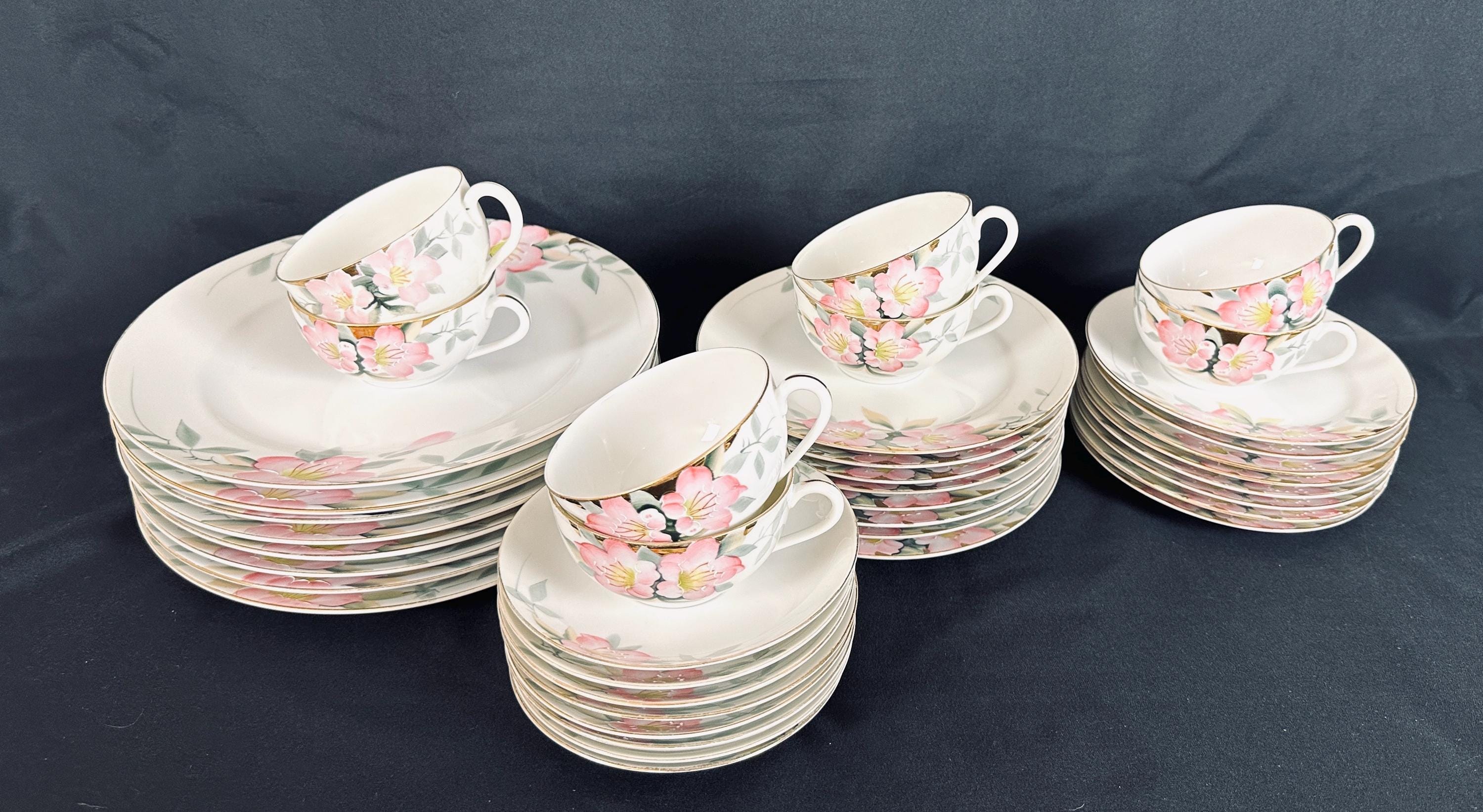 Noritake Azalea Antique Service for 8 Hand Painted Dinnerware Set