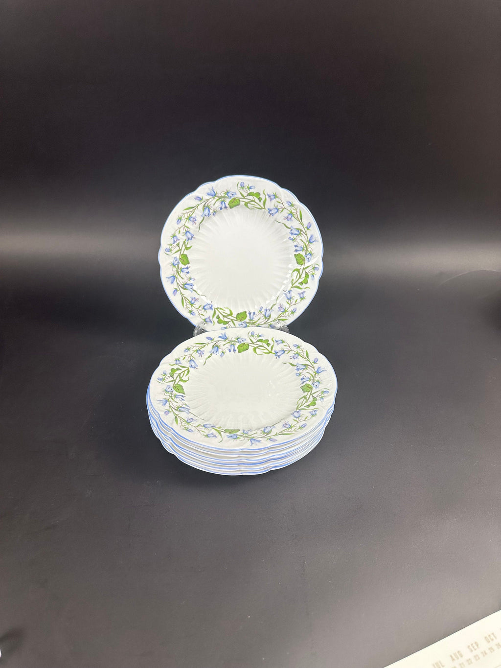7 Shelley Harebell Dessert/Pie Plates
