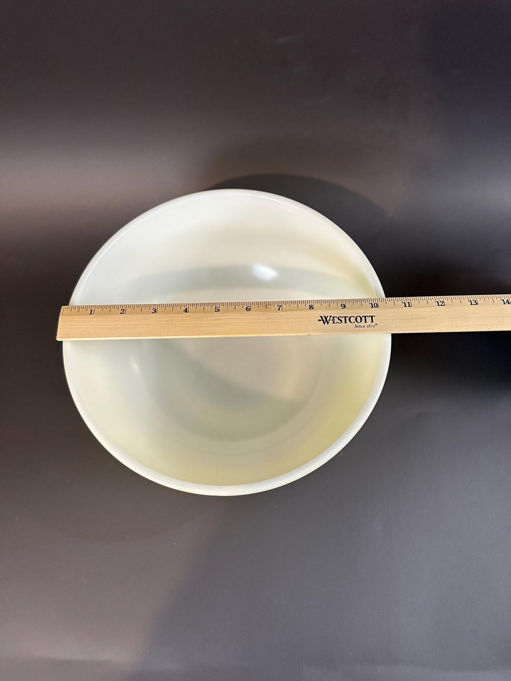 3 Nesting Pyrex Mixing Bowls