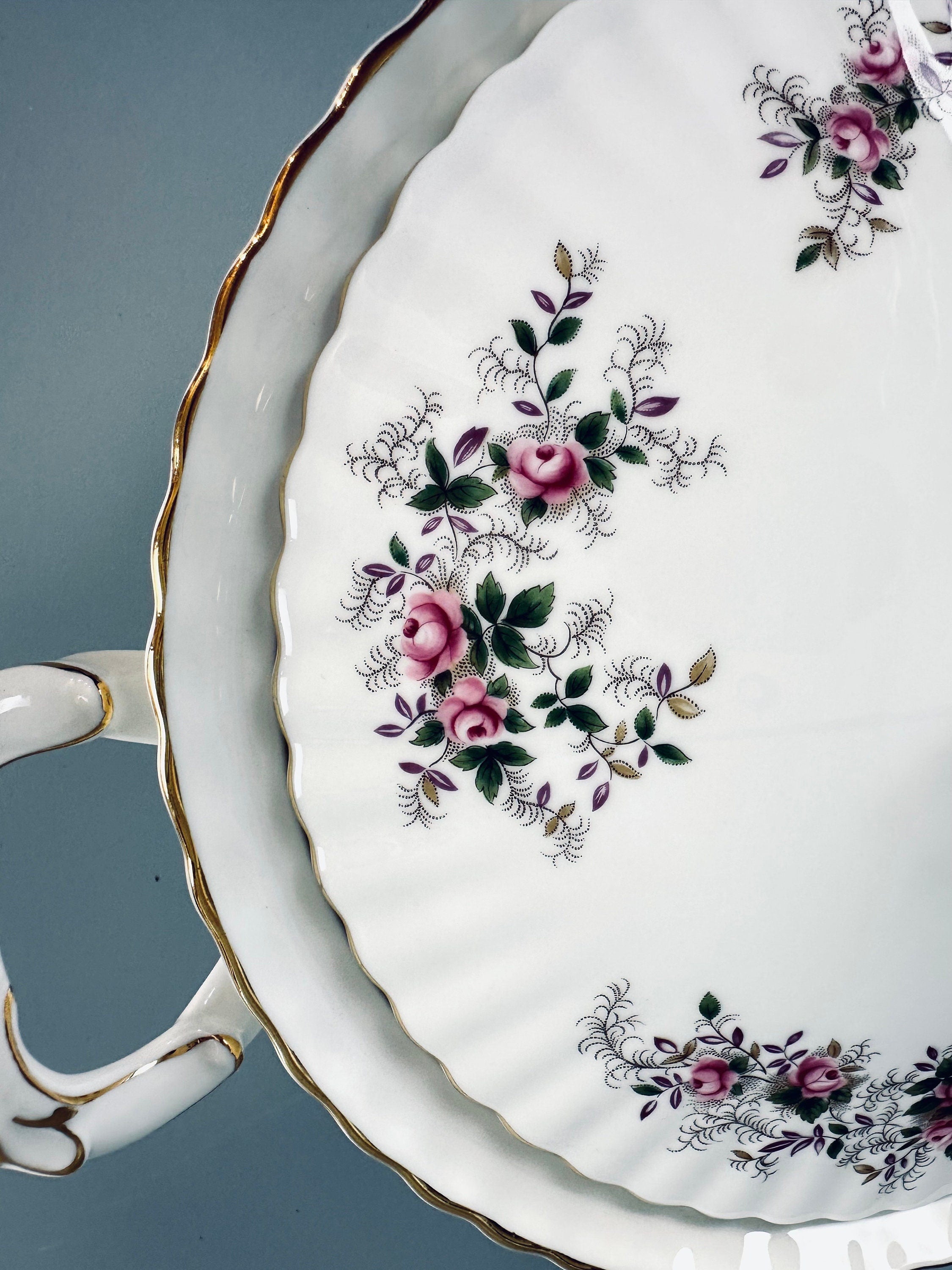 Royal Albert Lavender Rose Covered Serving Bowl